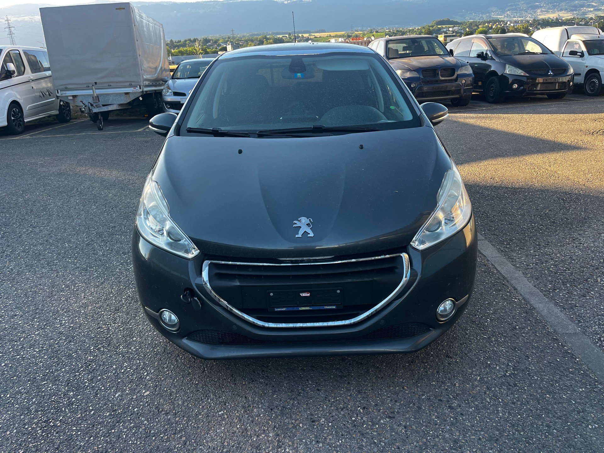 PEUGEOT 208 1.2 THP Allure-image-1