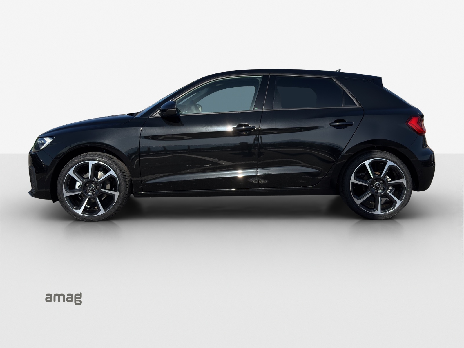 AUDI A1 Sportback 30 TFSI Attraction S-tronic-showroom-element-1