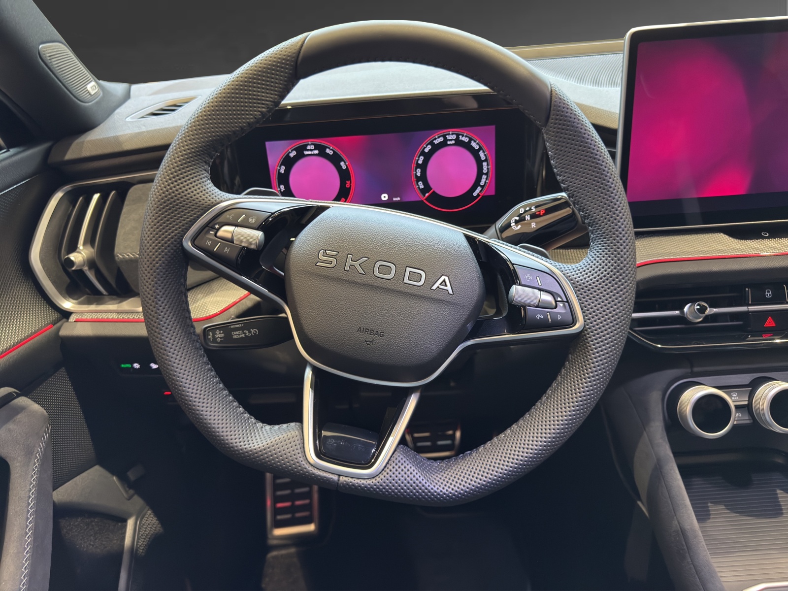 SKODA Kodiaq 2.0 TDI Sportline 4x4-image-8