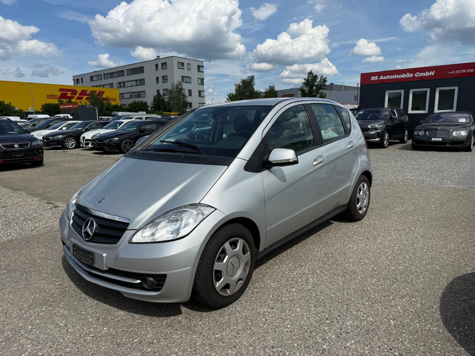 MERCEDES-BENZ A 180 Classic-image-5