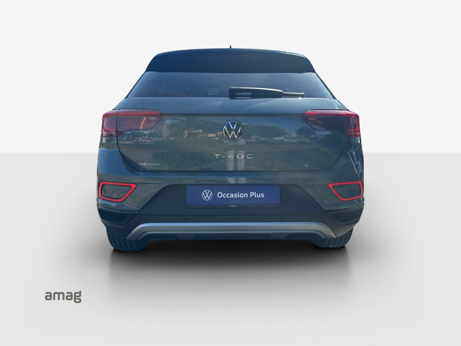 VW T-Roc 2.0 TSI Style DSG 4Motion-showroom-element-3