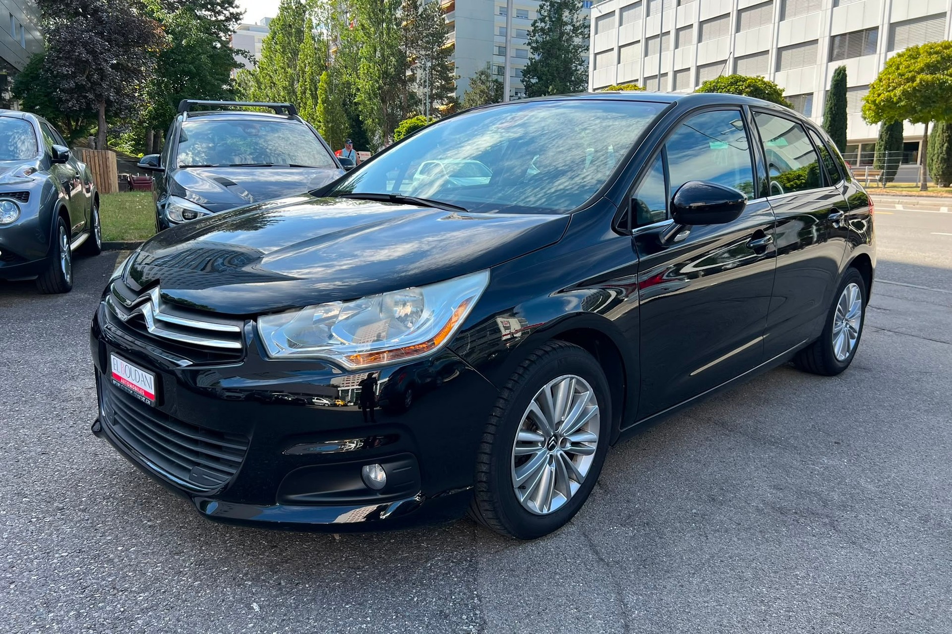CITROEN C4 Berline 1.6 VTi Rossignol-image-0