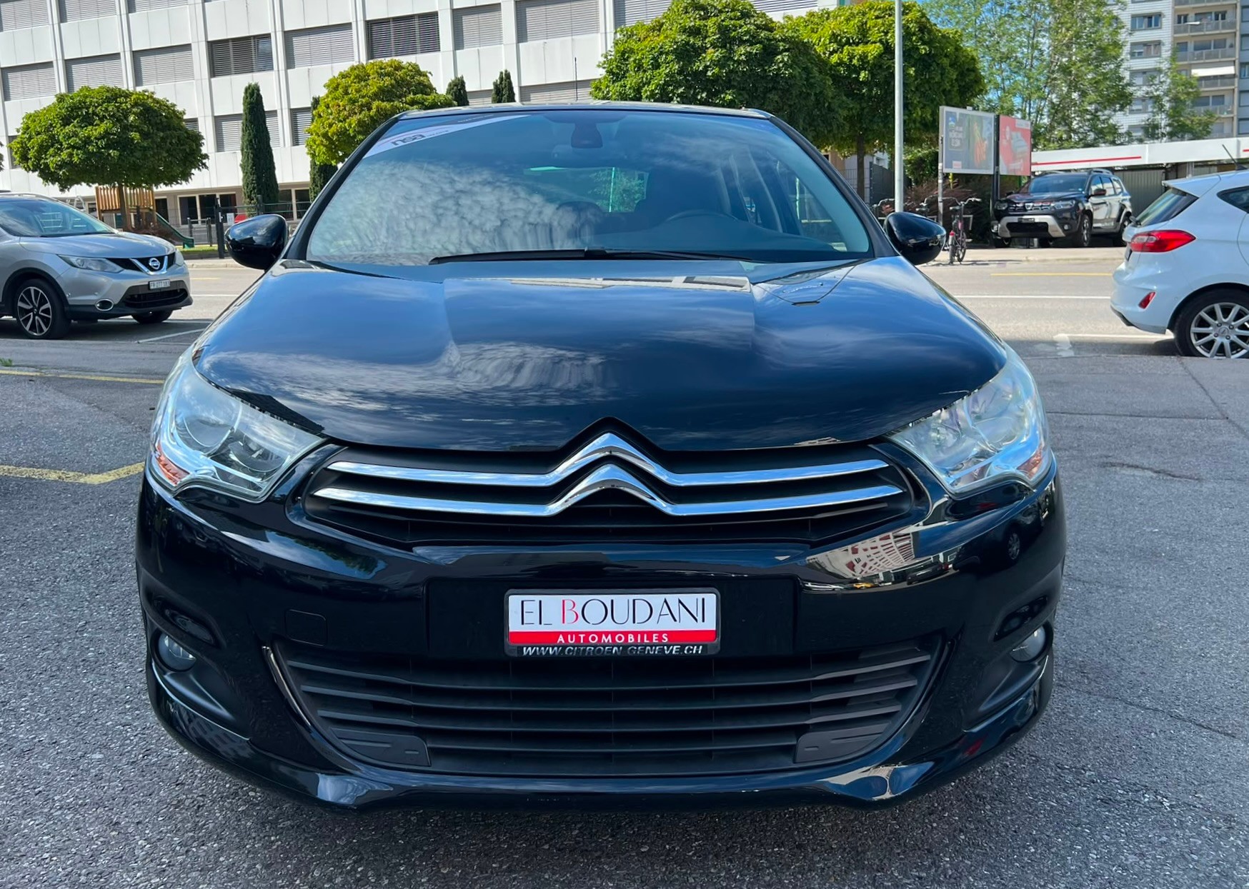 CITROEN C4 Berline 1.6 VTi Rossignol-image-1