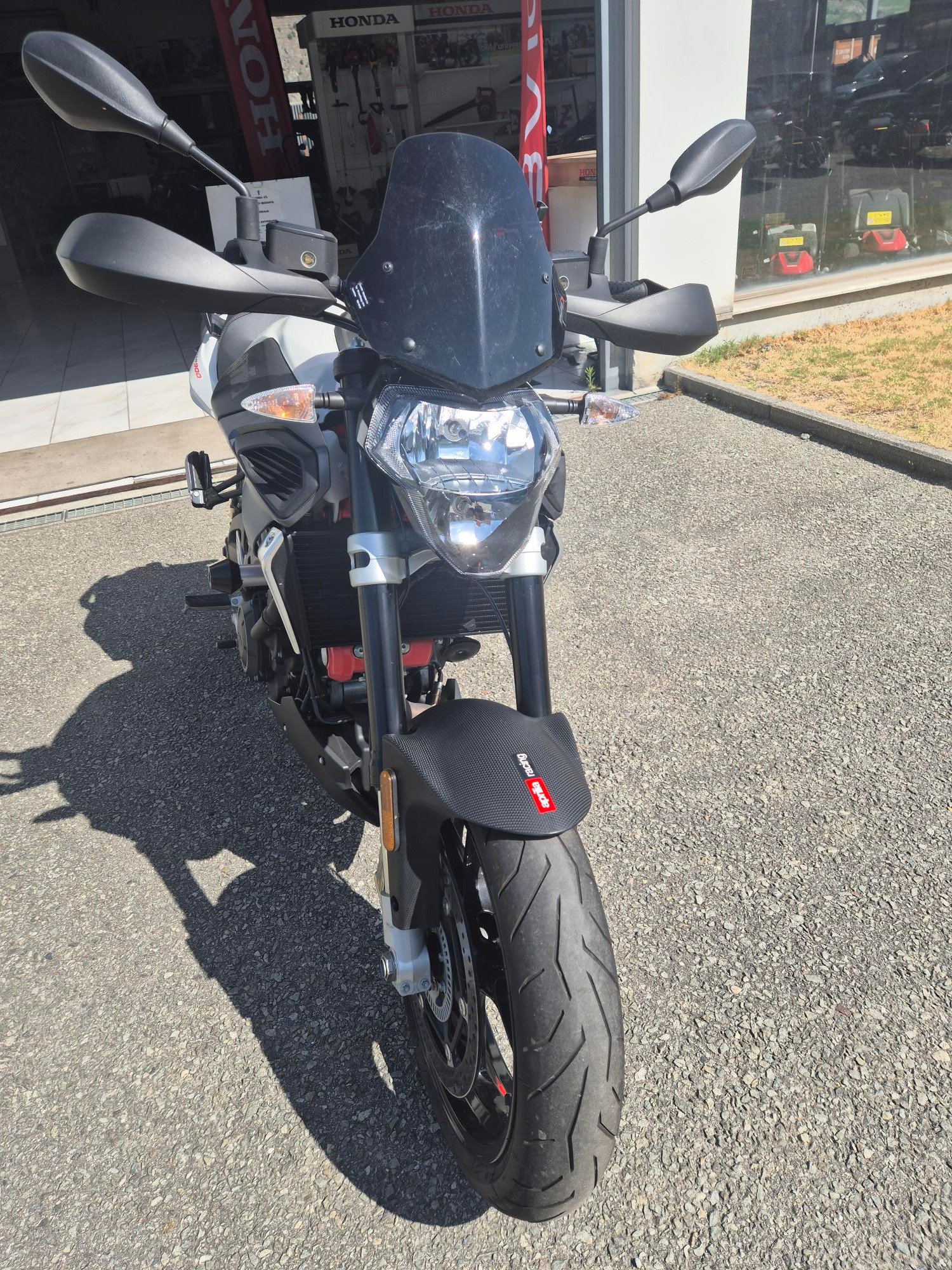 APRILIA SL 900 Shiver ABS-image-5