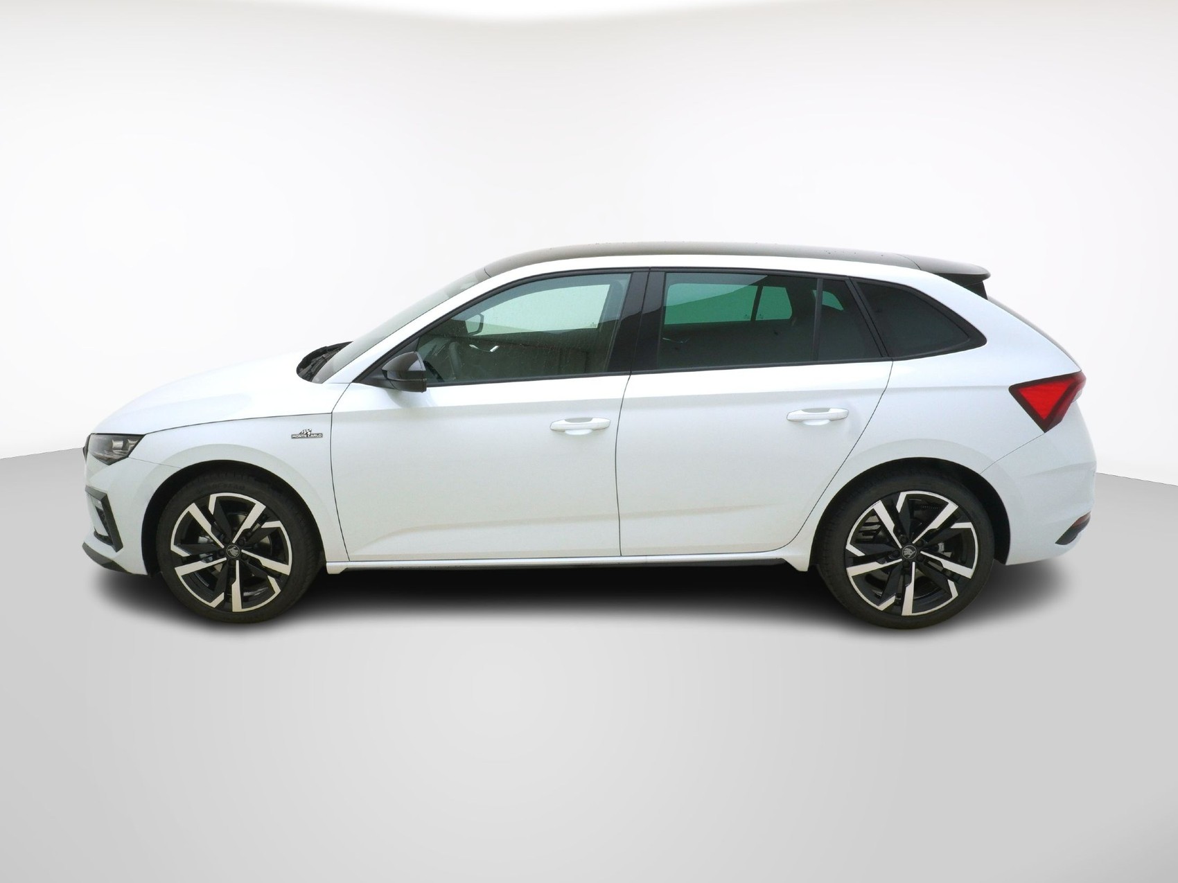 SKODA Scala 1.5 TSI Monte Carlo DSG-image-1