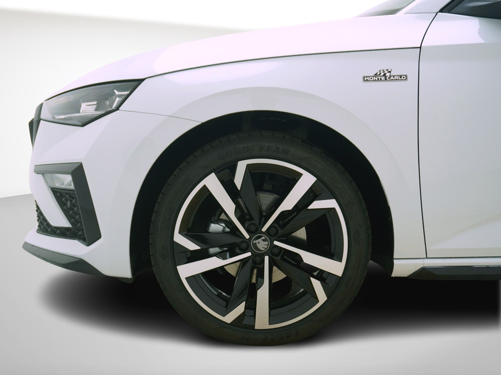 SKODA Scala 1.5 TSI Monte Carlo DSG-image-9