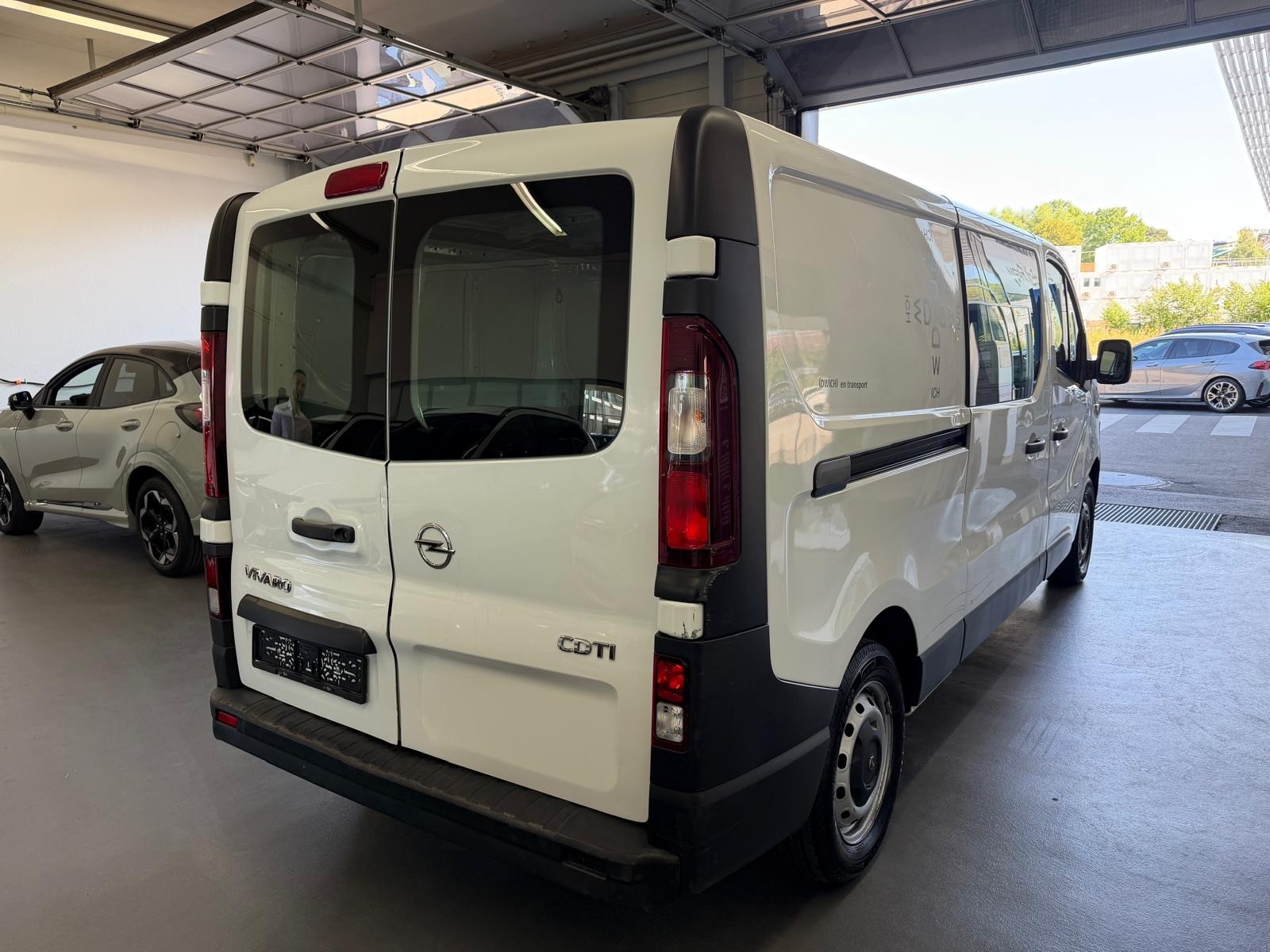 OPEL Vivaro 1.6 CDTI 2.9t L2H1-image-2