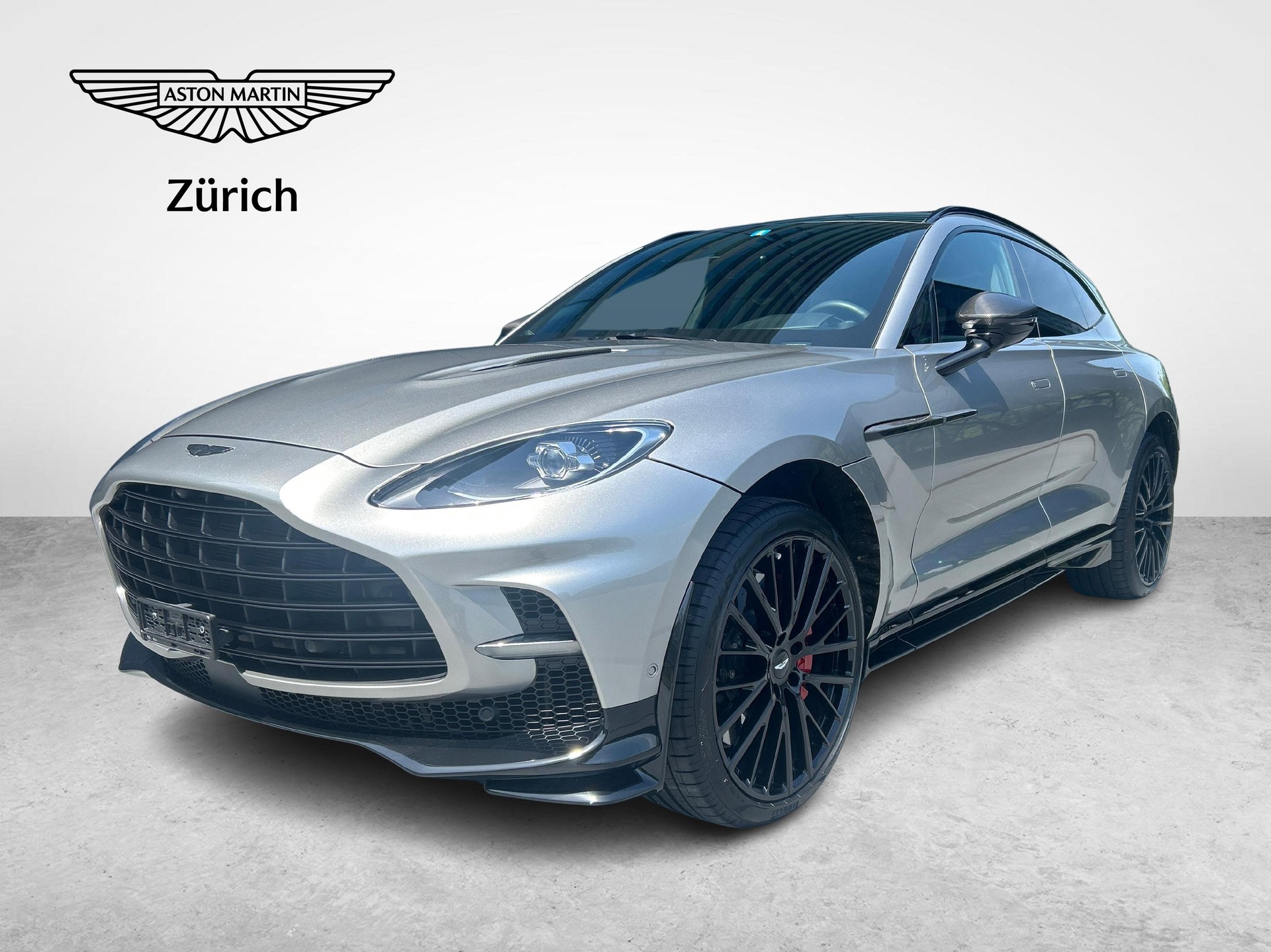 ASTON MARTIN DBX 707 4.0 V8 Bi-Turbo