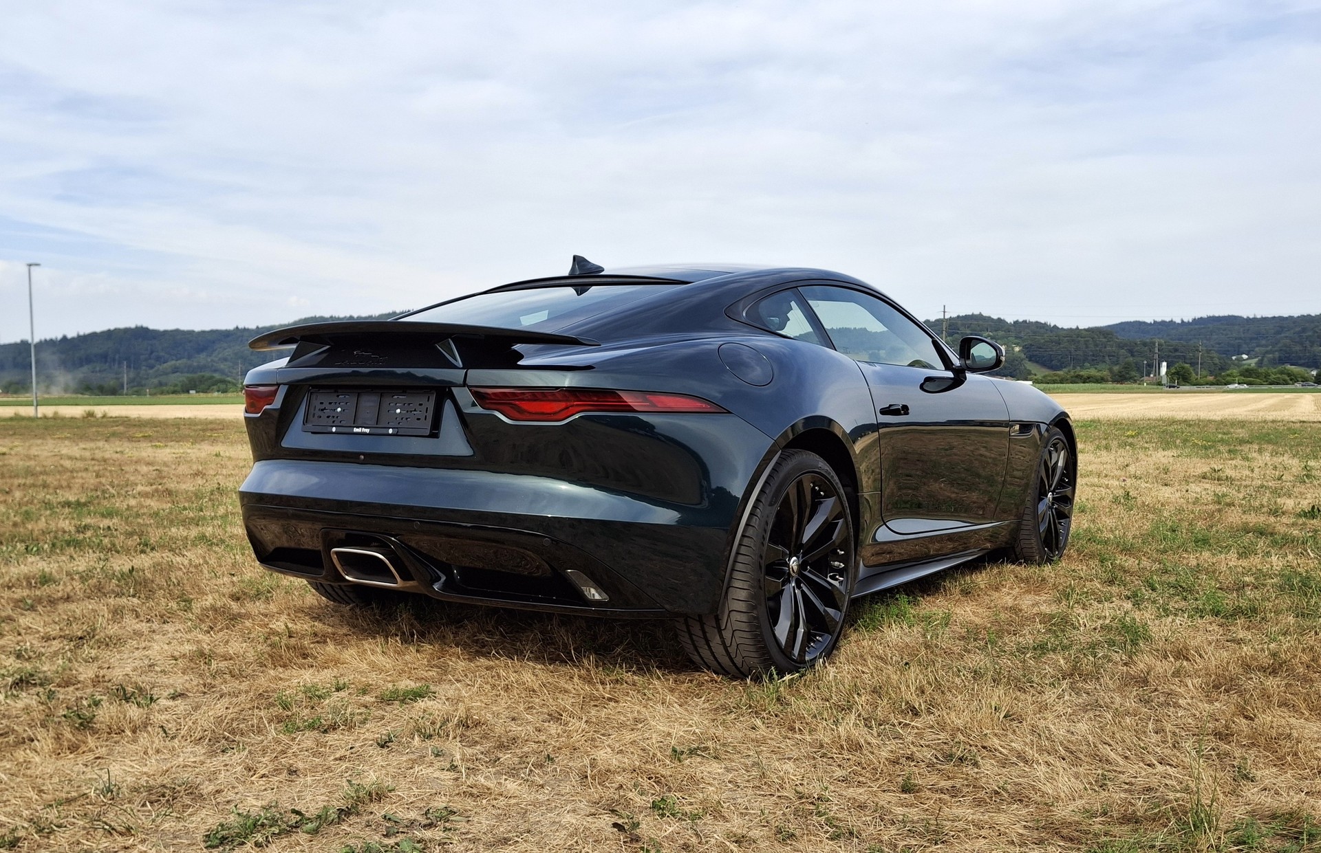 JAGUAR F-Type Coupé 2.0 I4 R-Dynamic Automatik-image-5