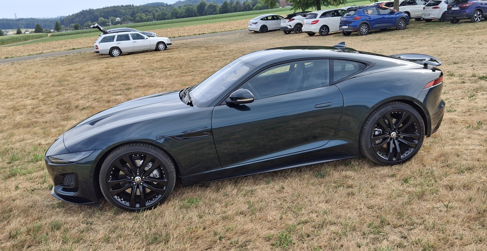 JAGUAR F-Type Coupé 2.0 I4 R-Dynamic Automatik-image-4