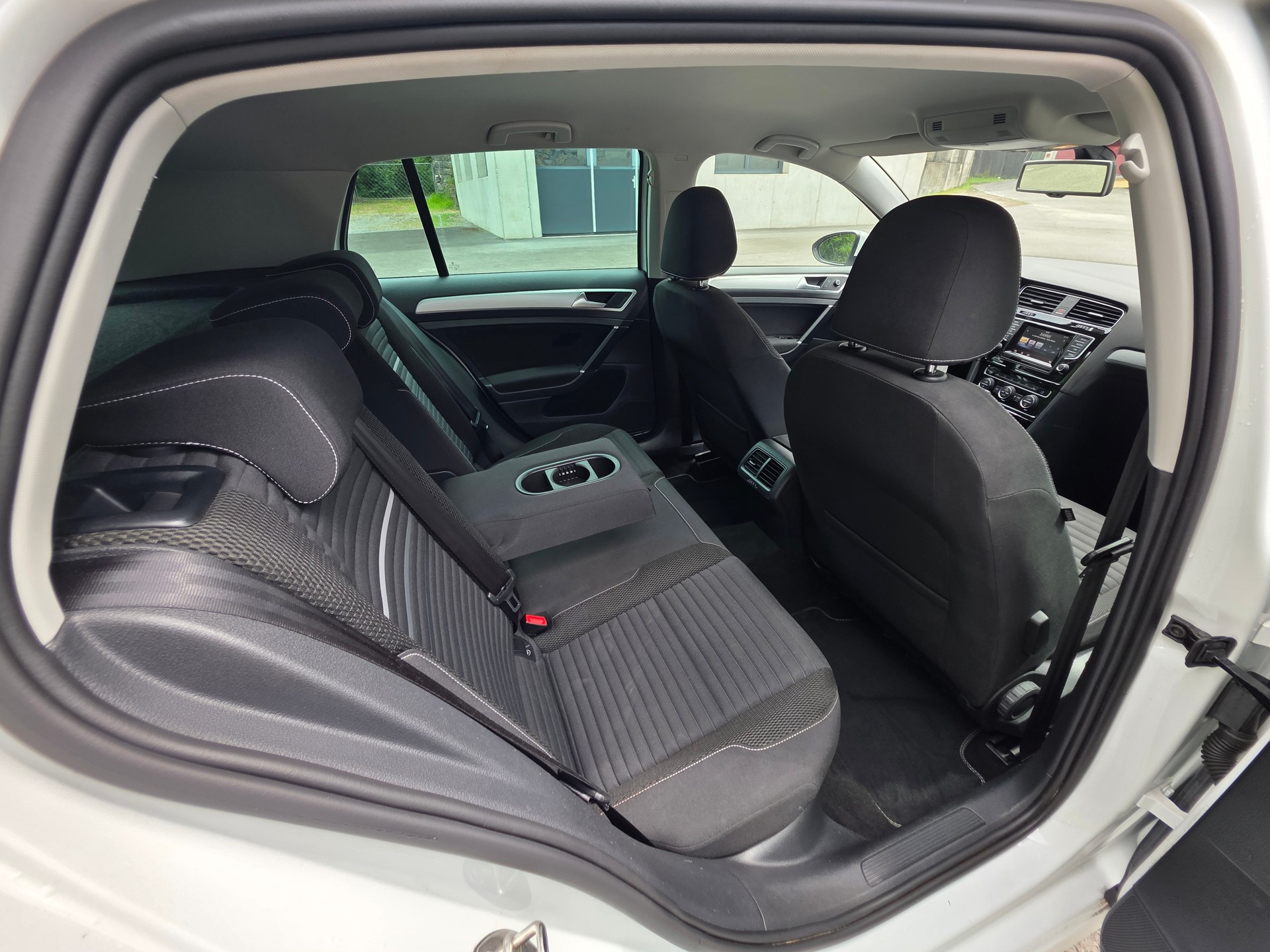 VW Golf 1.4 TSI Cup DSG-image-19