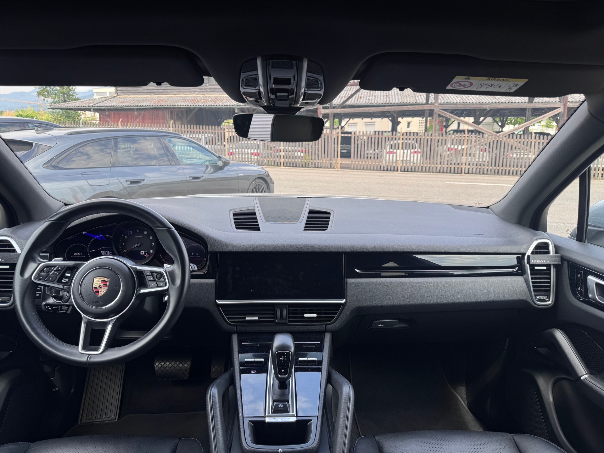 PORSCHE Cayenne-image-9
