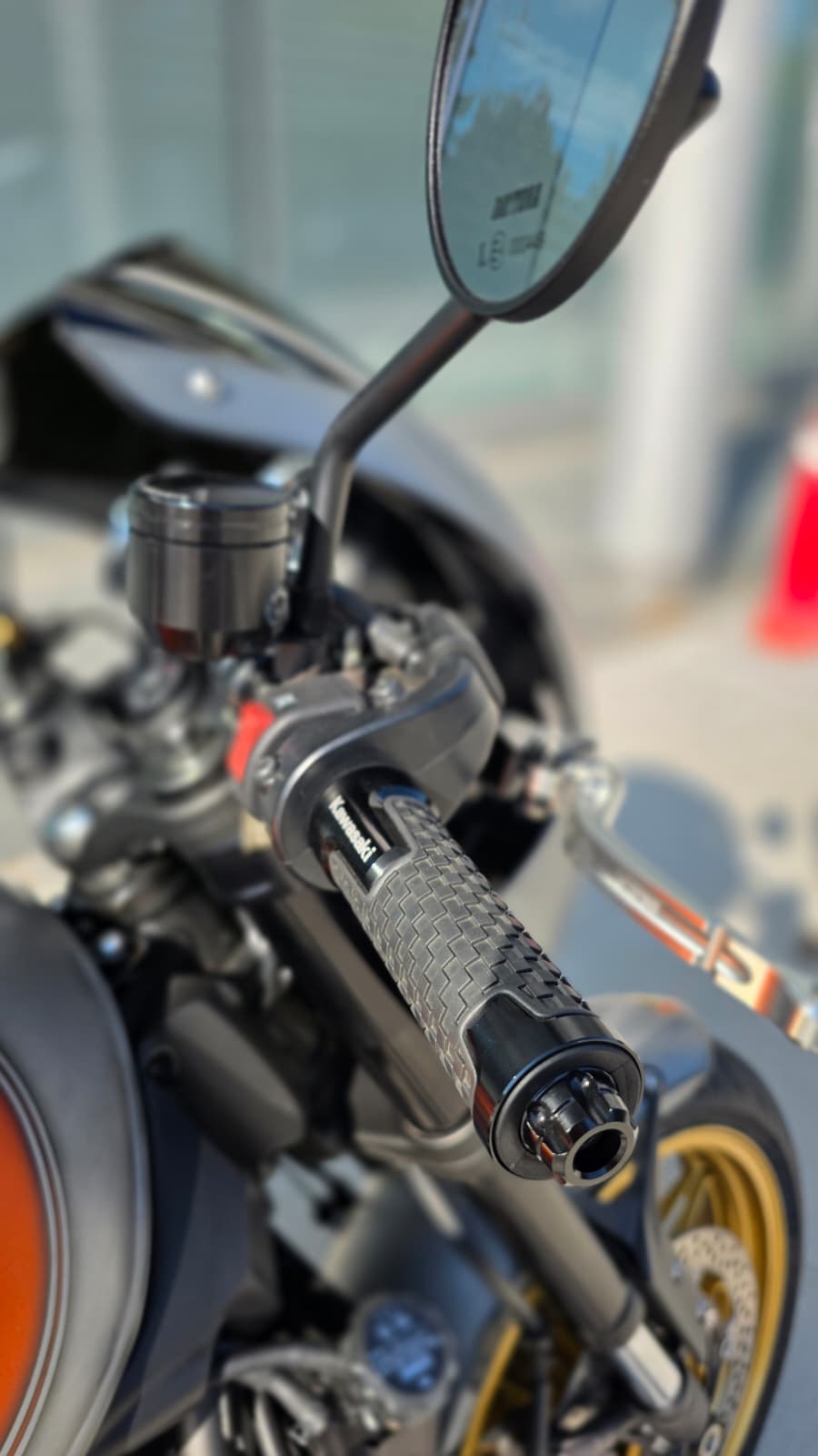 KAWASAKI Z 900 RS 100% Custom-image-5