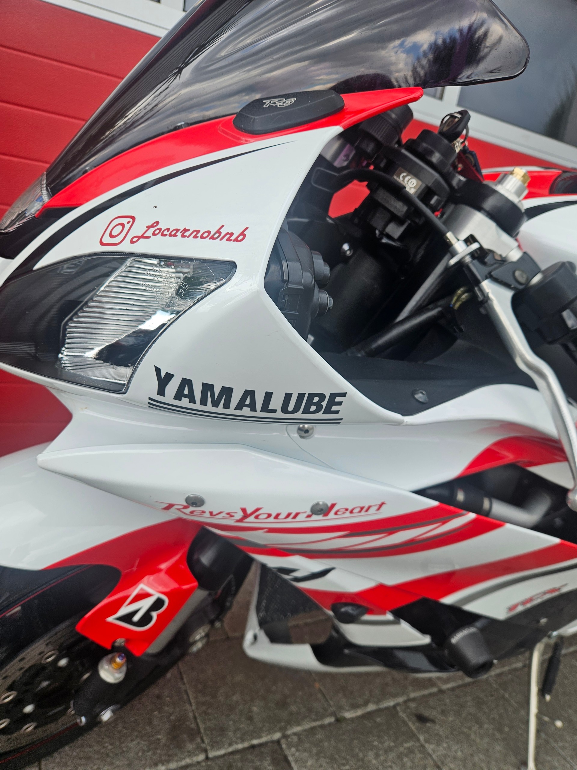 YAMAHA YZF-R6-image-7