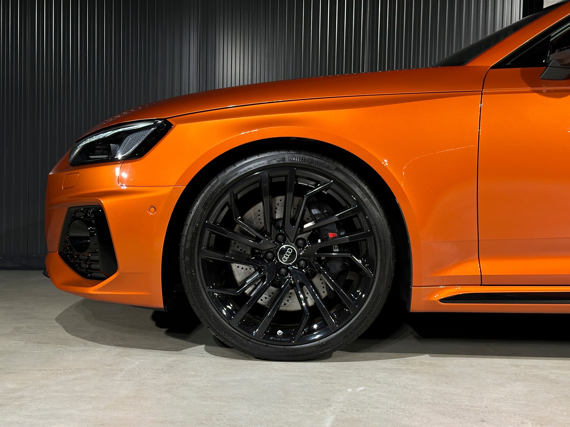 AUDI RS4 Avant quattro tiptronic-image-30