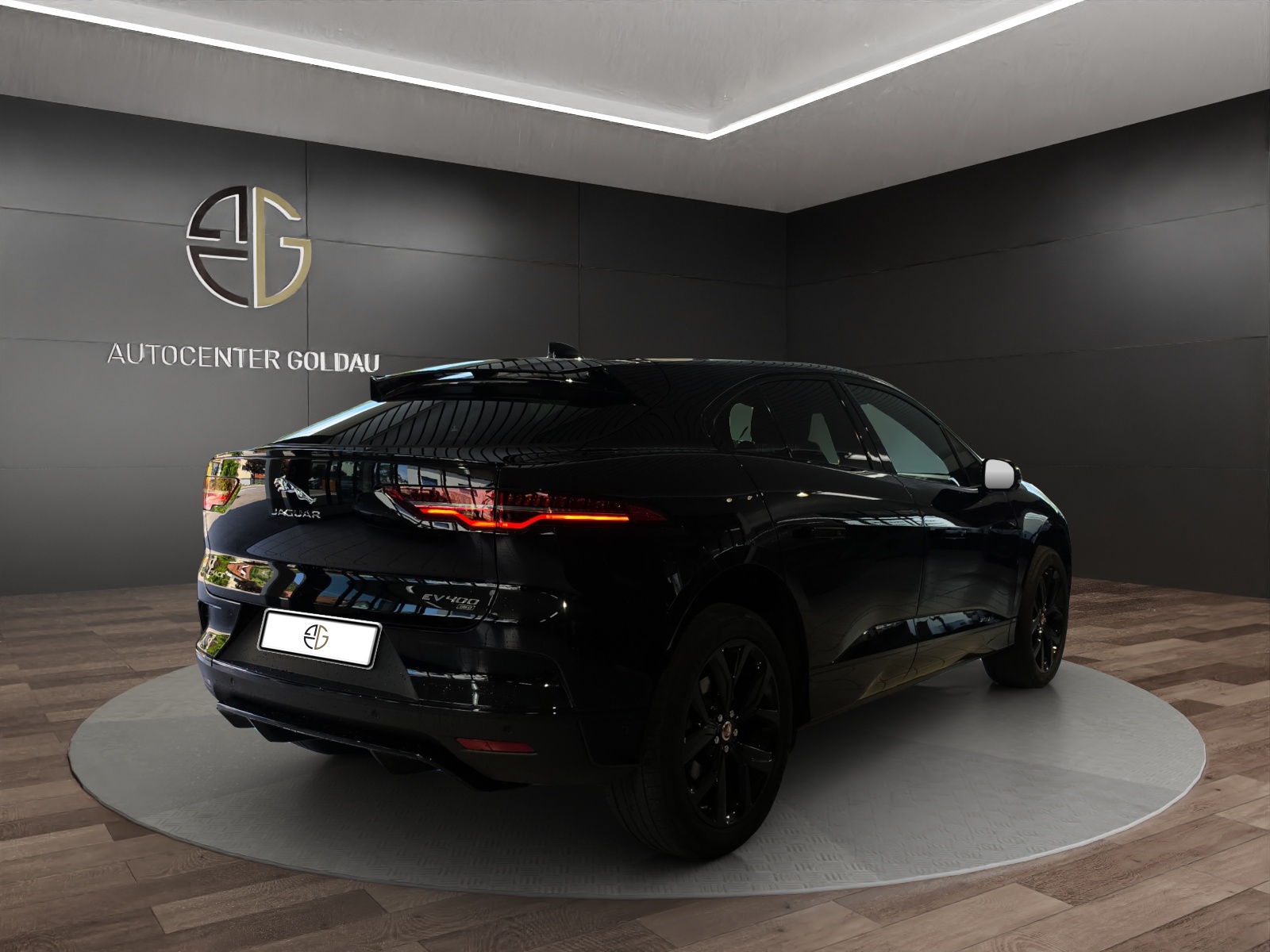 JAGUAR I-Pace EV400 SE AWD-image-3
