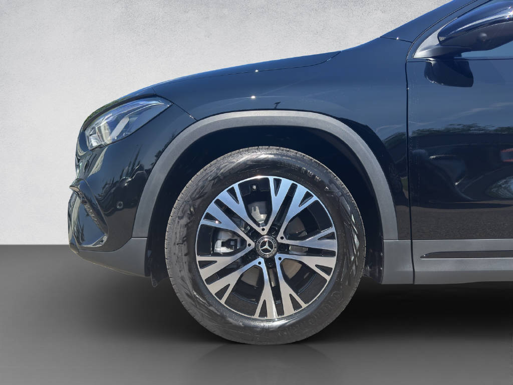 MERCEDES-BENZ GLA 200 Night Star Progressive-image-6
