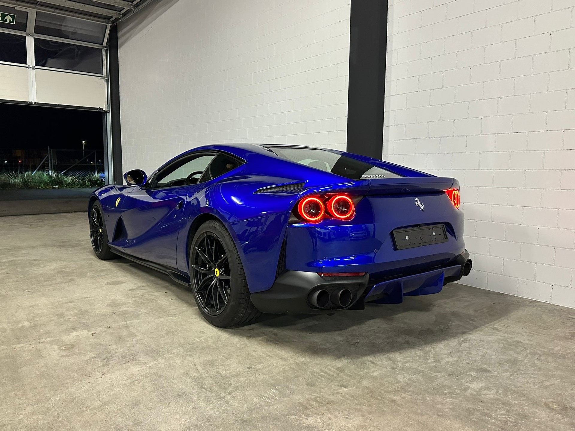 FERRARI 812 Superfast Einzelstück-image-3