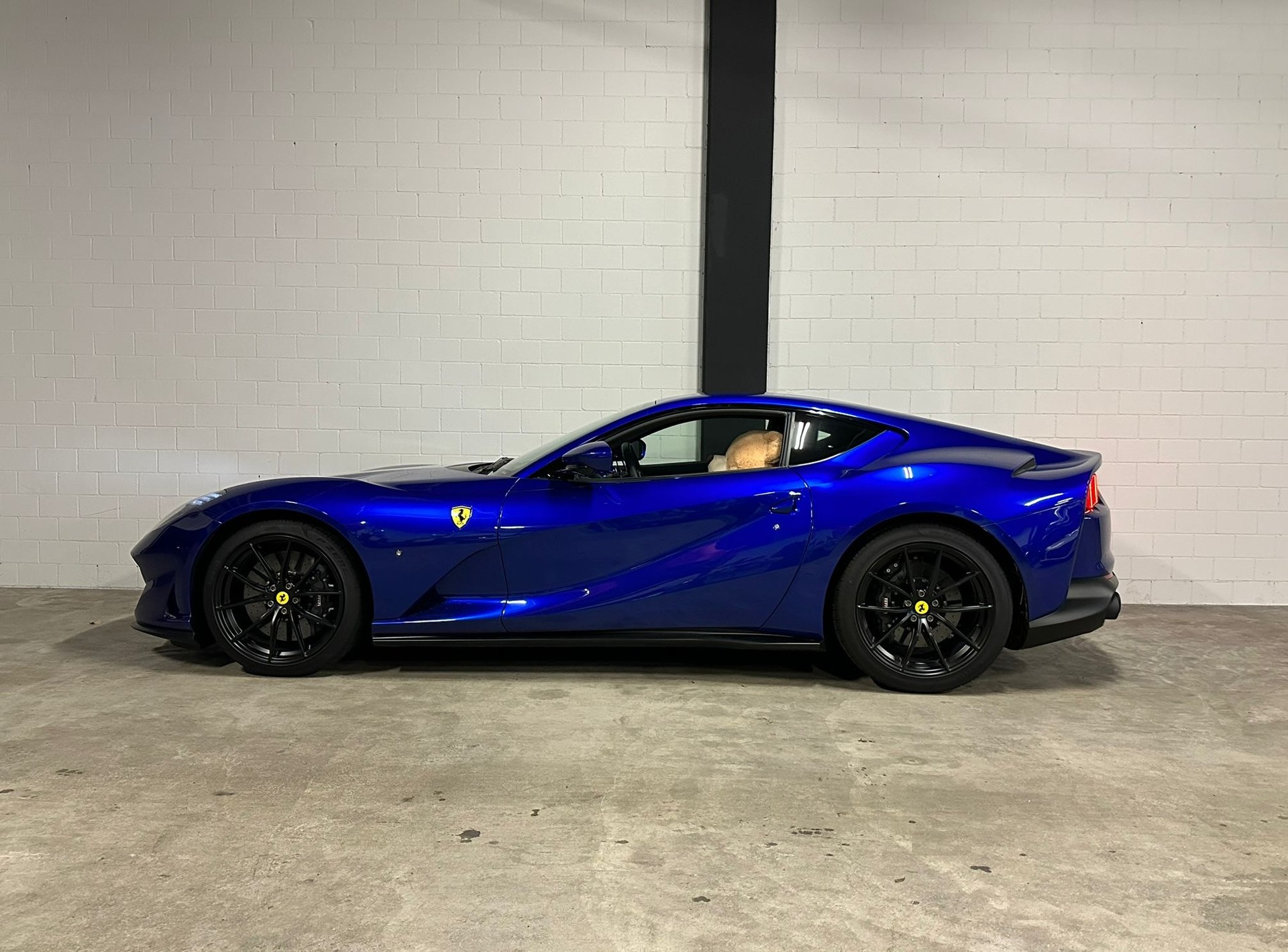 FERRARI 812 Superfast Einzelstück-image-0