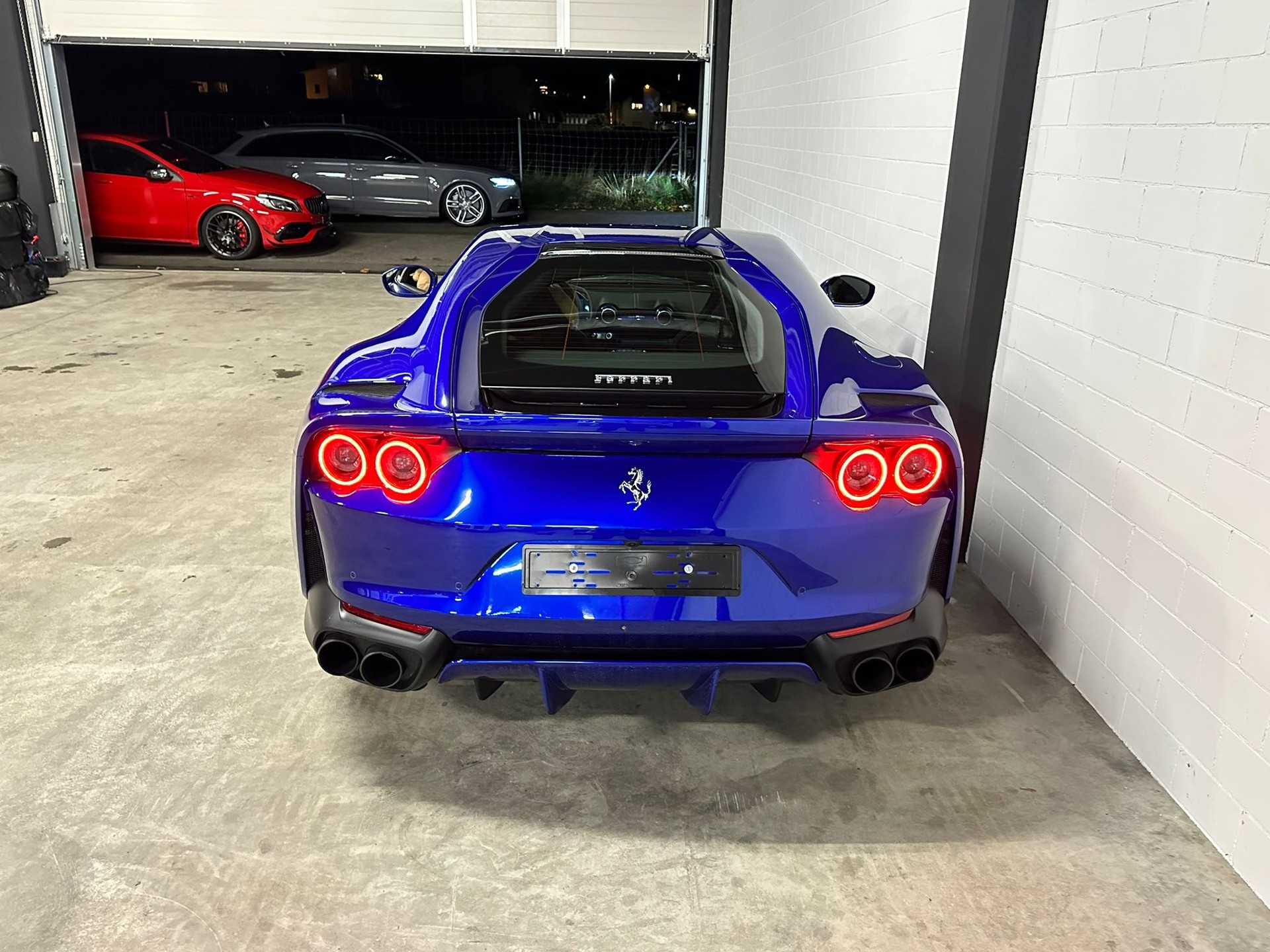 FERRARI 812 Superfast Einzelstück-image-4