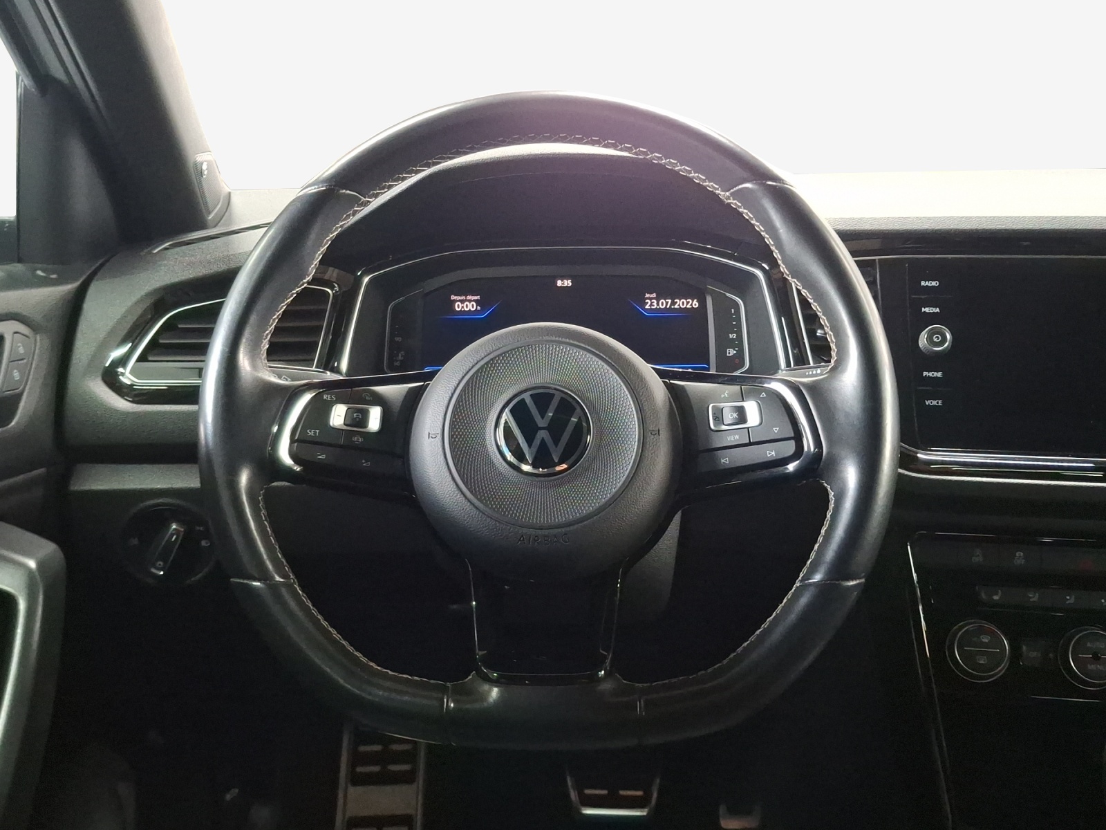 VW T-Roc 2.0 TSI R DSG 4Motion-image-8