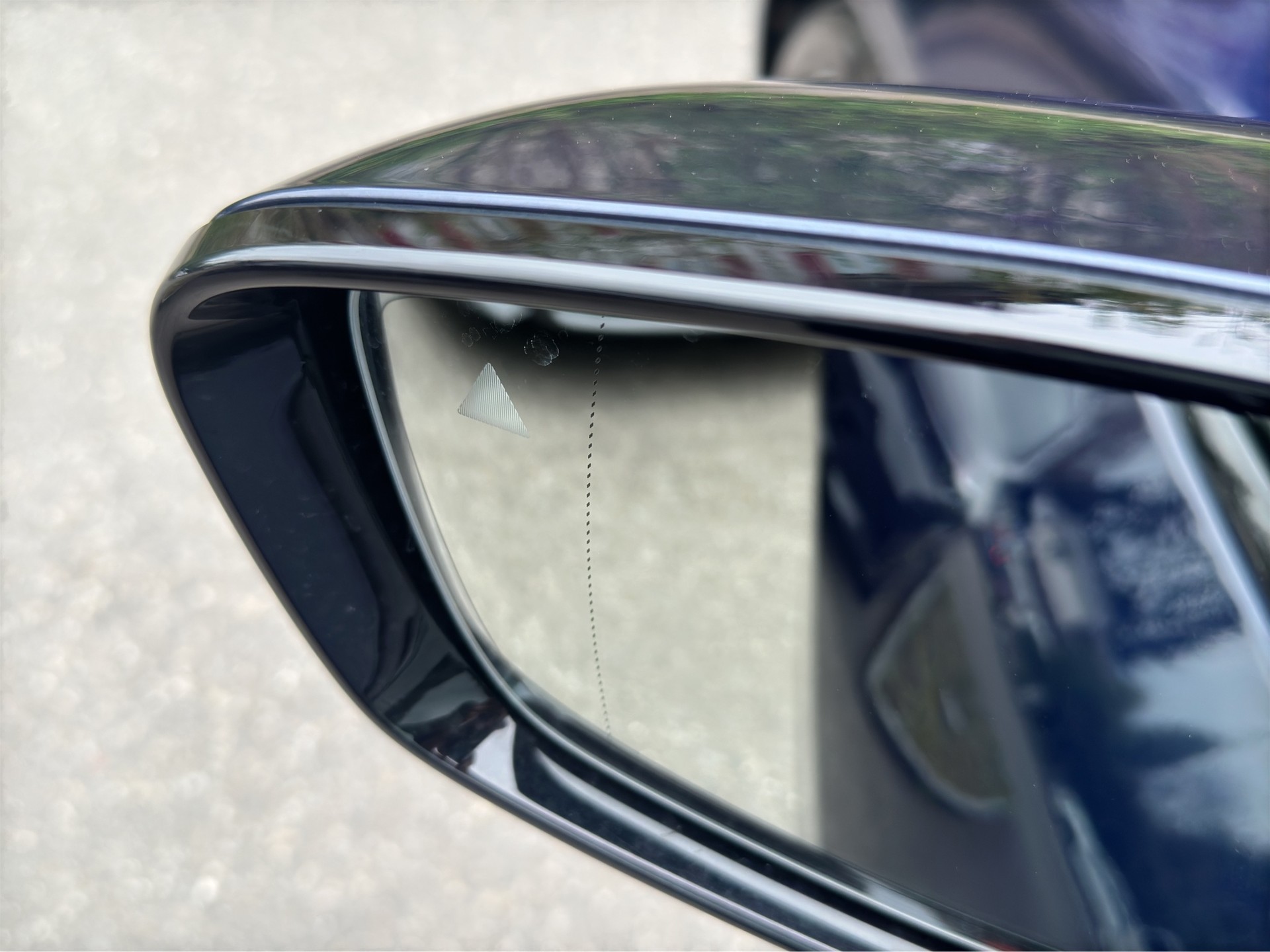 BMW M440d xDrive 48V Coupé (CH) INDIVIDUAL-image-15