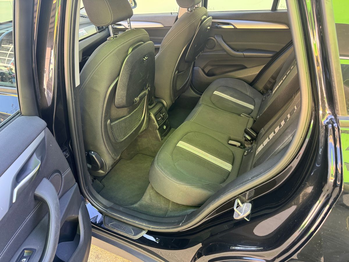 BMW X1 xDrive 20d Steptronic-image-8