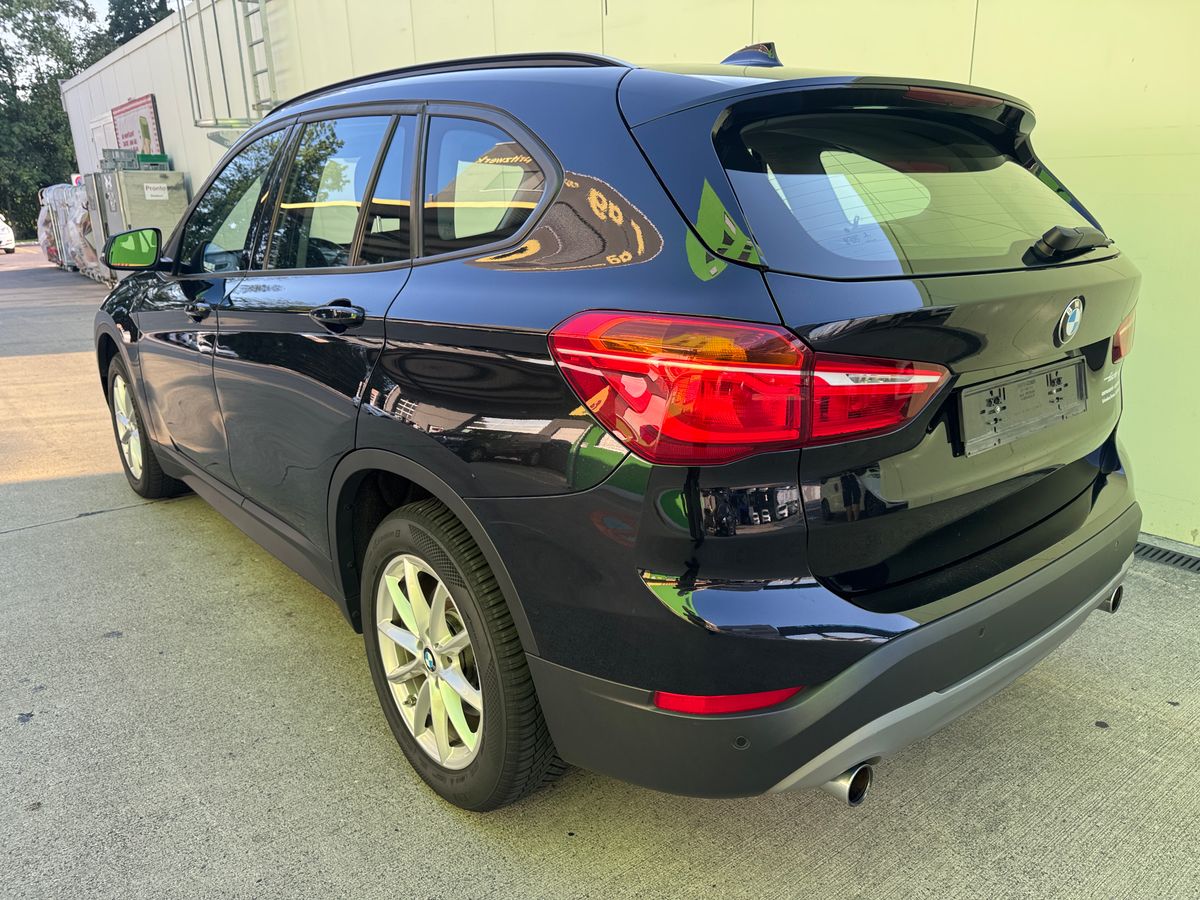 BMW X1 xDrive 20d Steptronic-image-4