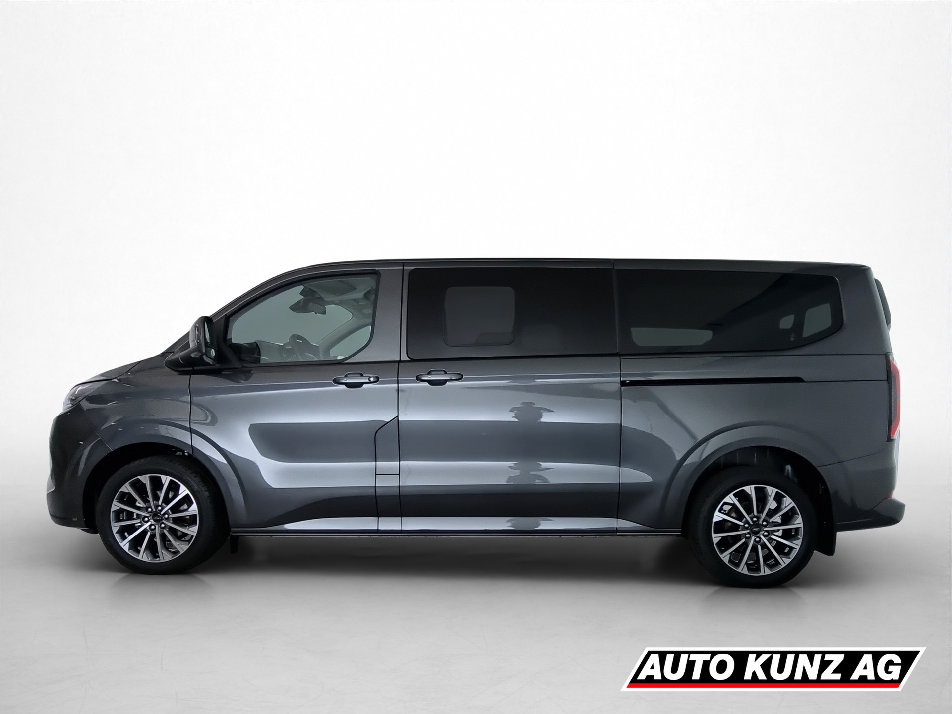 FORD Tourneo Custom Titanium X L2H1 8-Plätzer-image-2