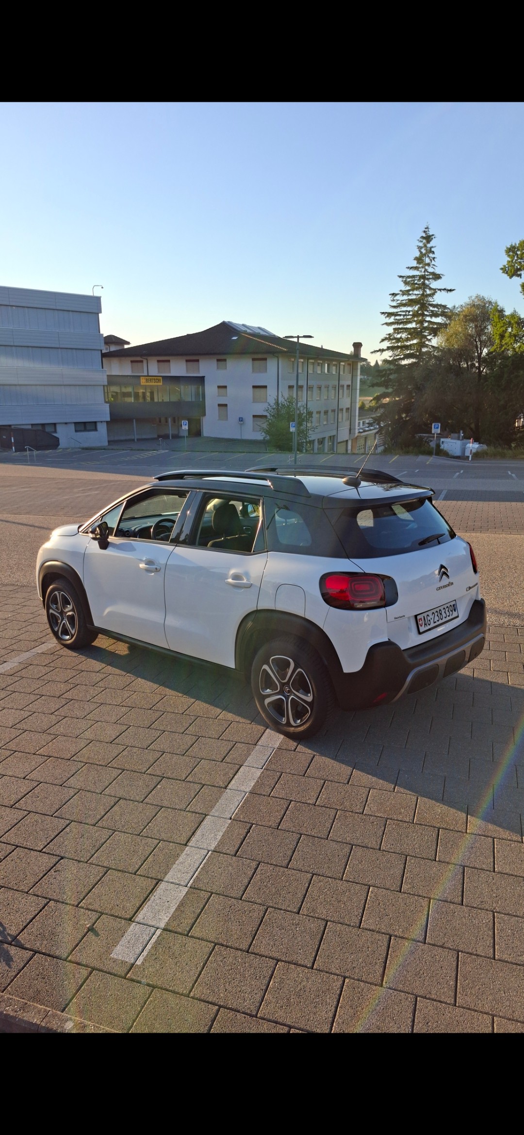 CITROEN 1.2 PureTech 110 Feel-image-1