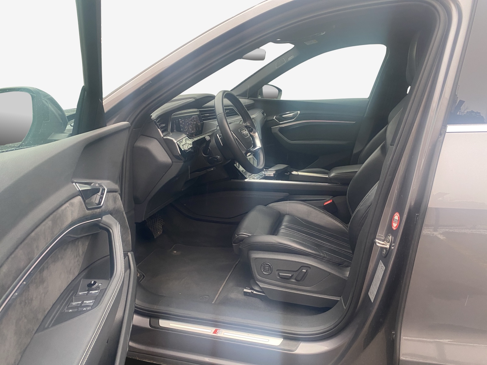 AUDI e-tron 50 Sportback Attraction quattro-image-7