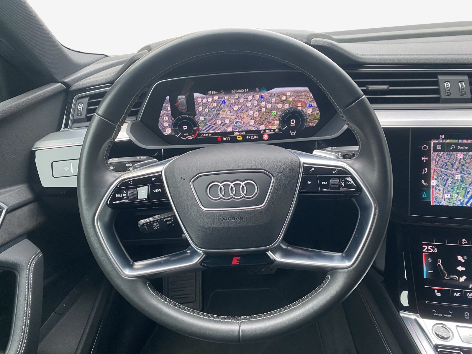 AUDI e-tron 50 Sportback Attraction quattro-image-9