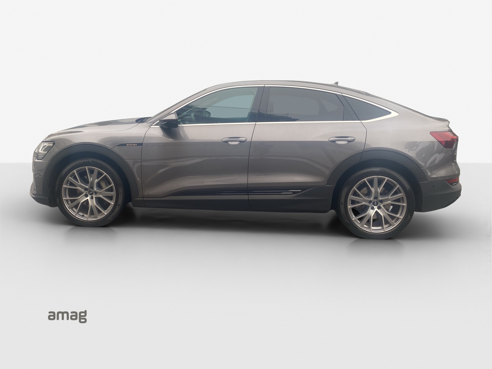 AUDI e-tron 50 Sportback Attraction quattro-image-1
