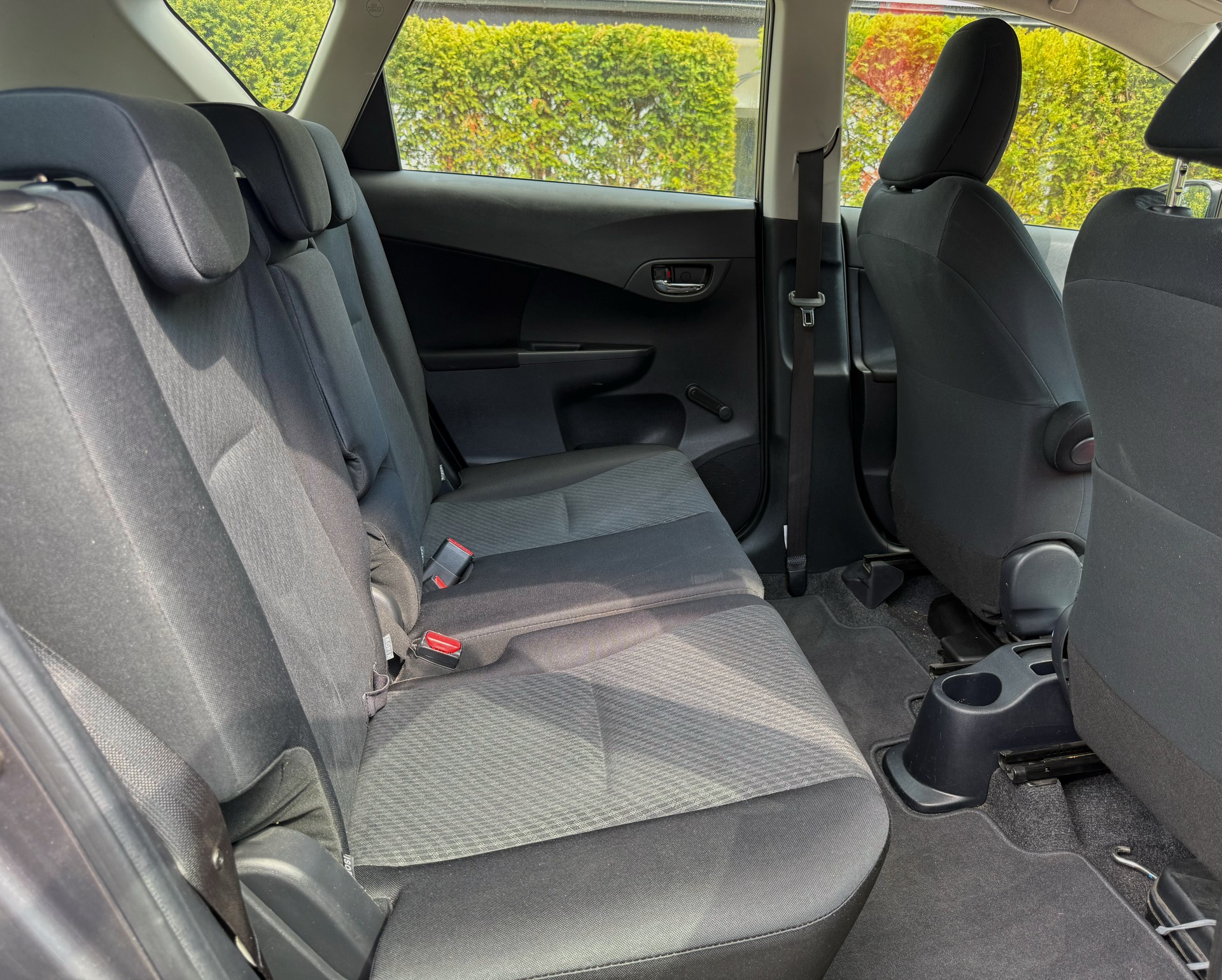 TOYOTA Verso-S 1.33 Linea Luna Multidrive S ( Frisch Ab MFK )-image-14