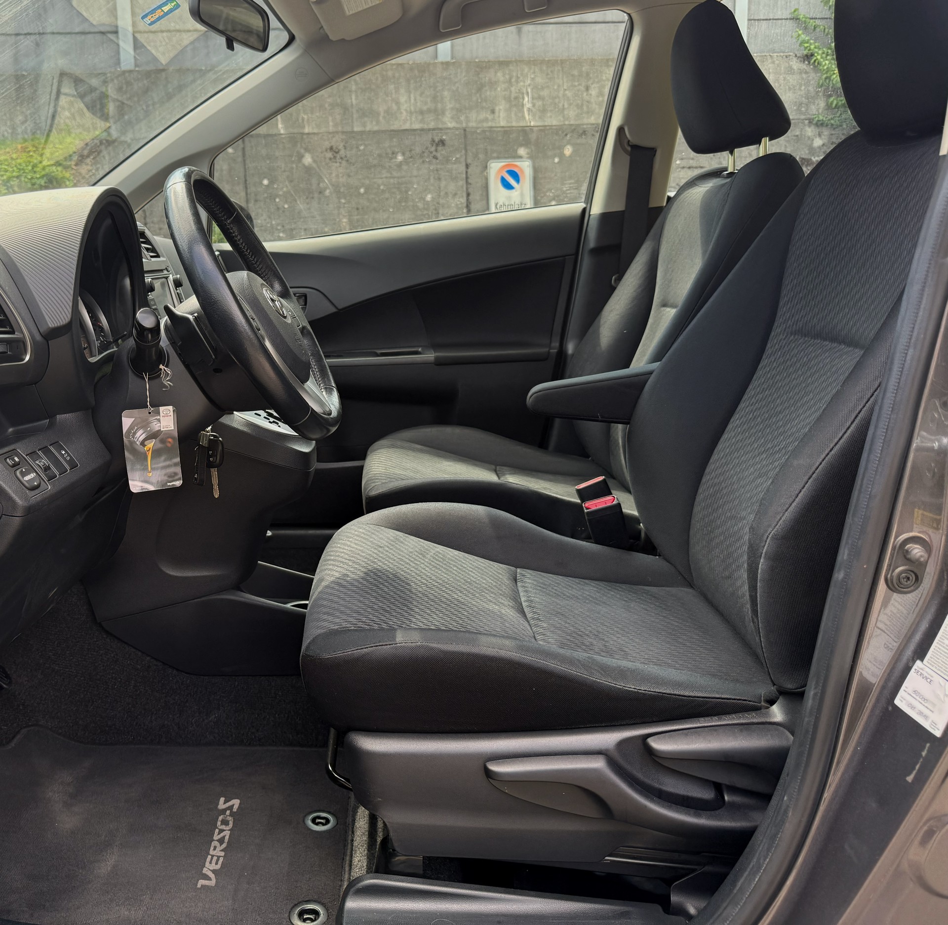 TOYOTA Verso-S 1.33 Linea Luna Multidrive S ( Frisch Ab MFK )-image-10