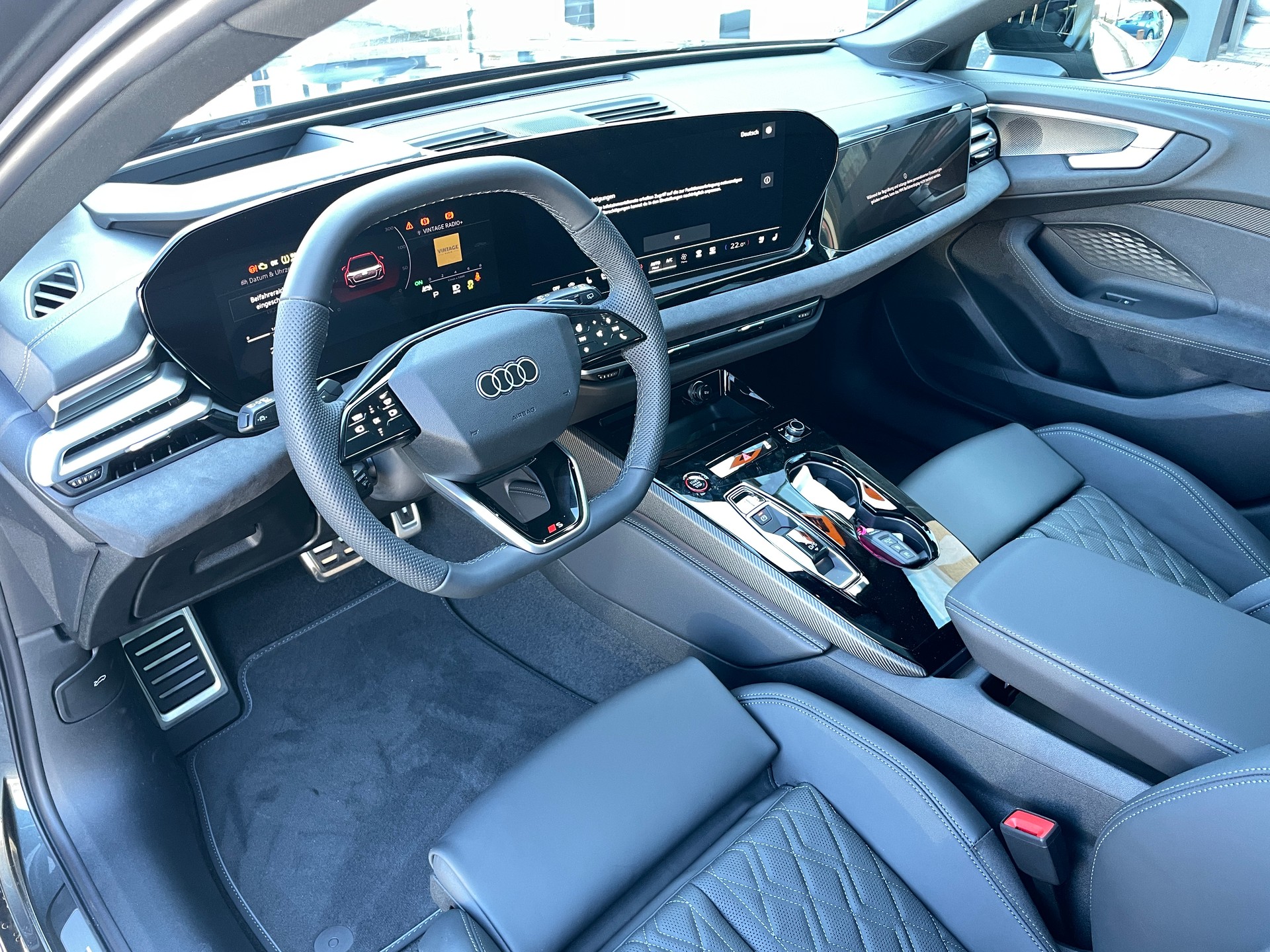 AUDI S5 Avant TFSI quattro S tronic-image-9