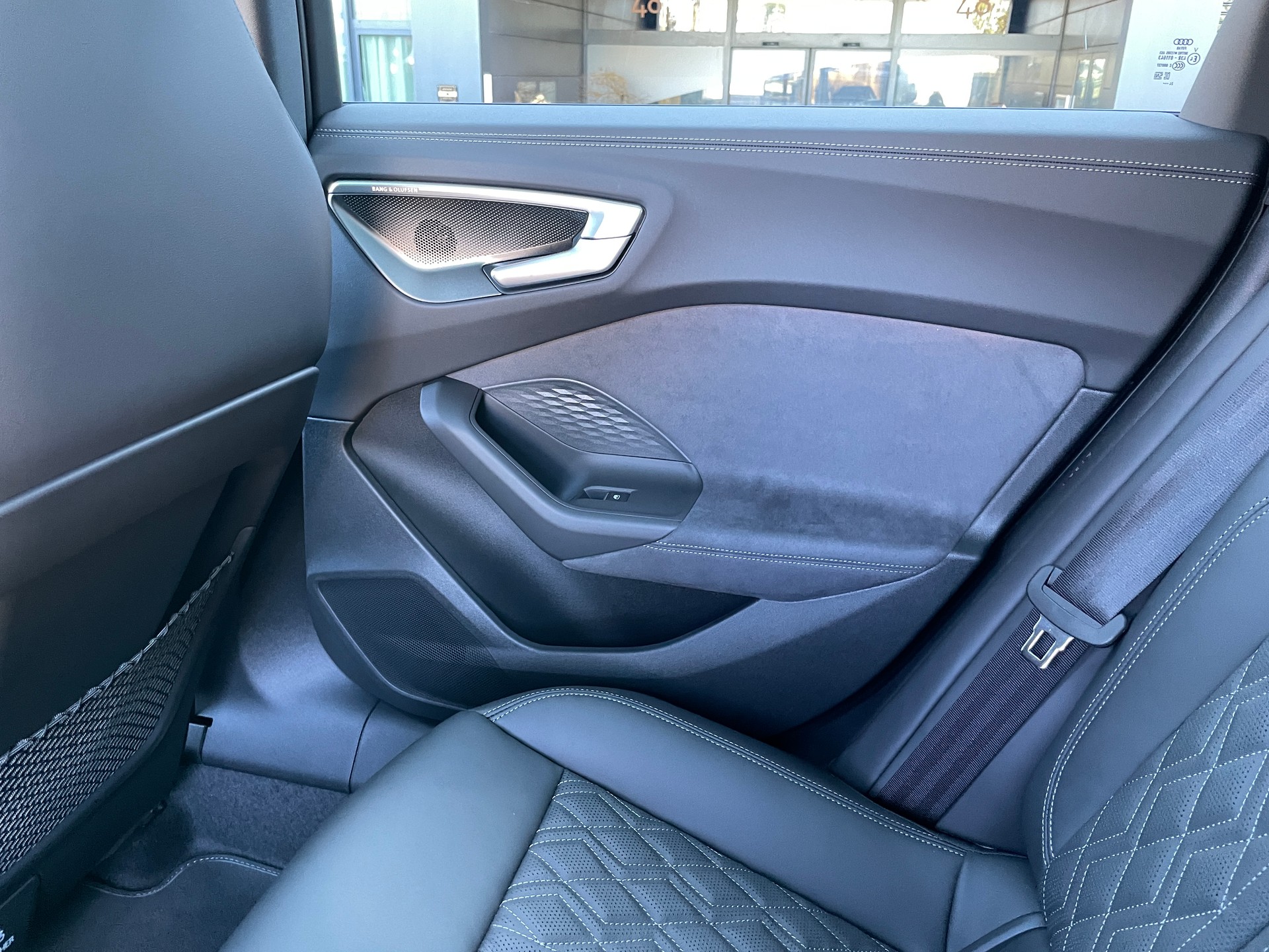 AUDI S5 Avant TFSI quattro S tronic-image-16