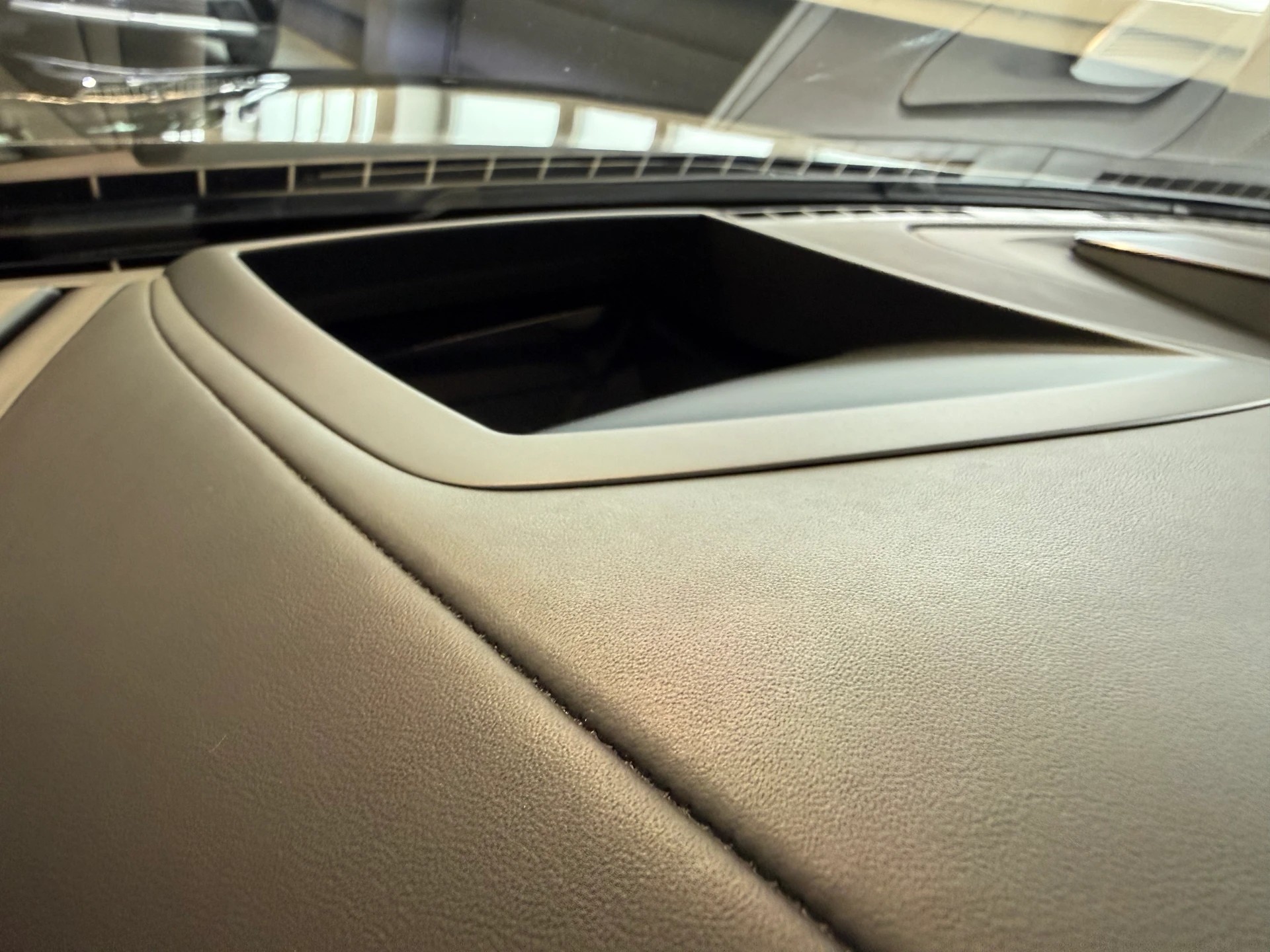 BMW 650i Gran Coupé M Sportpaket xDrive-image-9