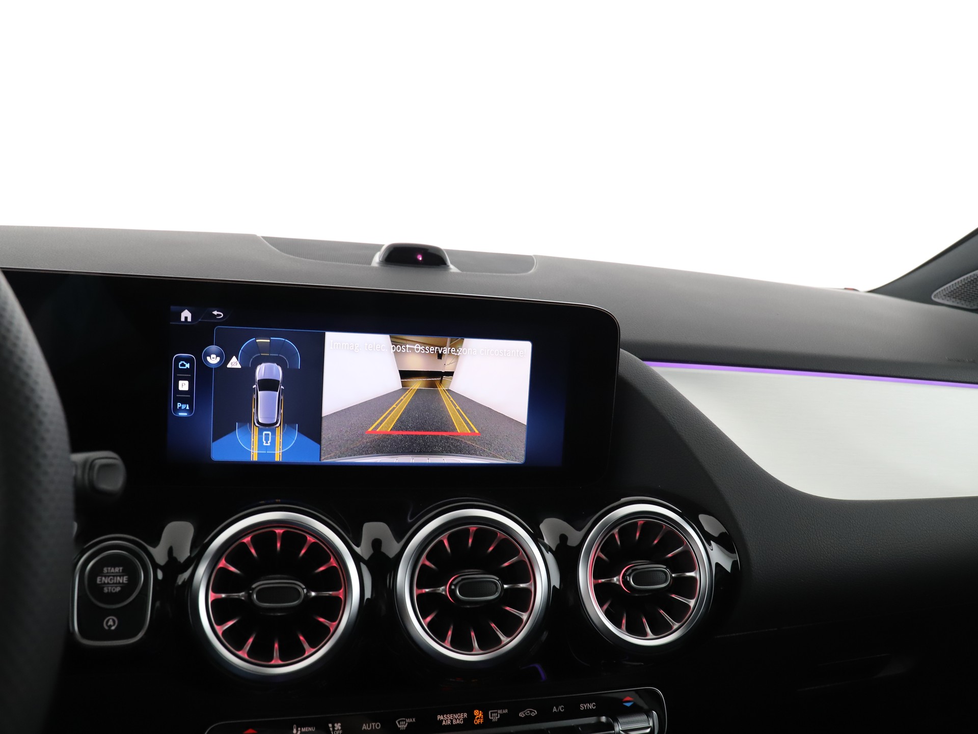 MERCEDES-BENZ GLA 200 Night Star 7G-D-image-14