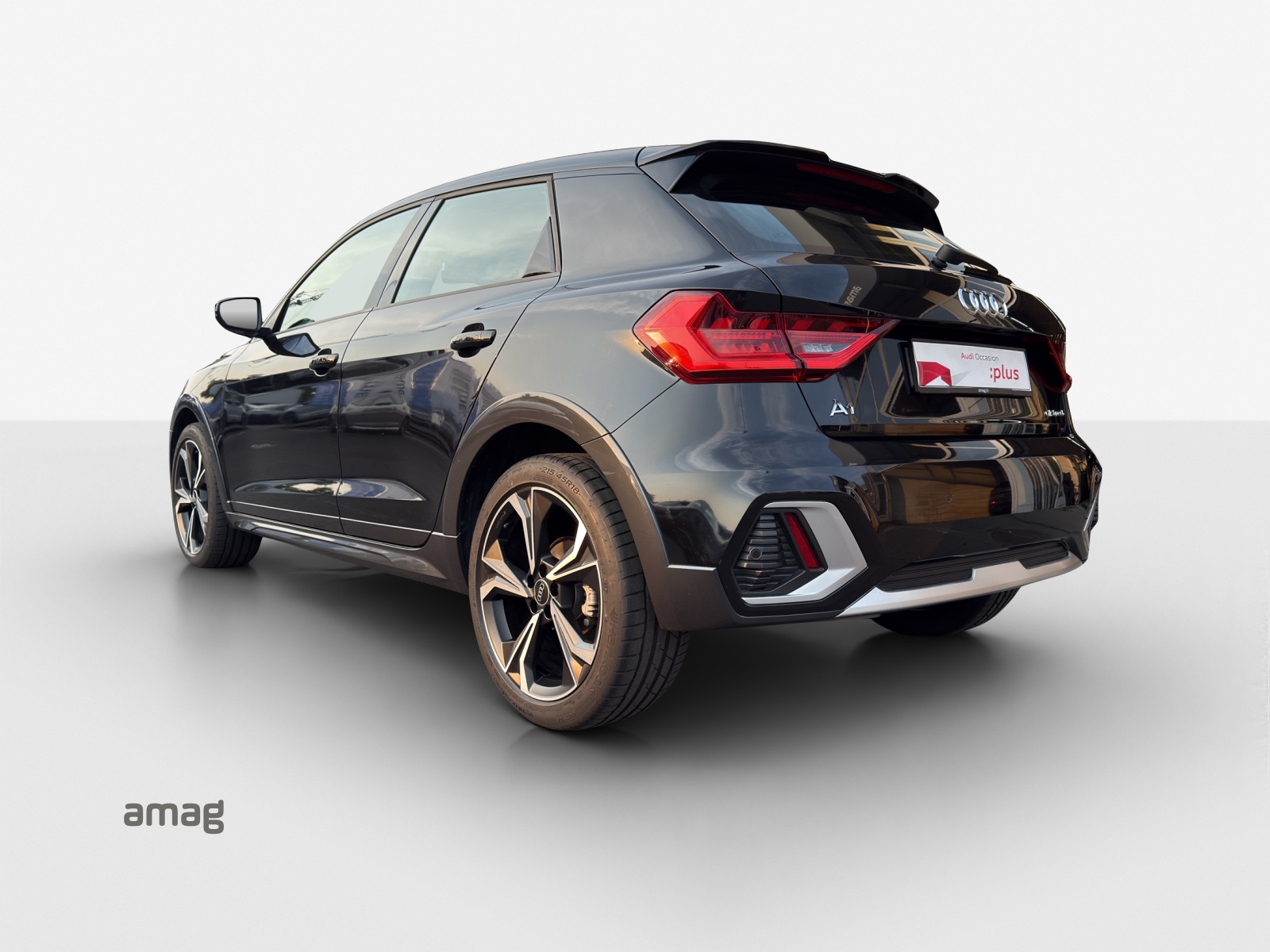 AUDI A1 allstreet 30 TFSI Attraction S-tronic-image-2