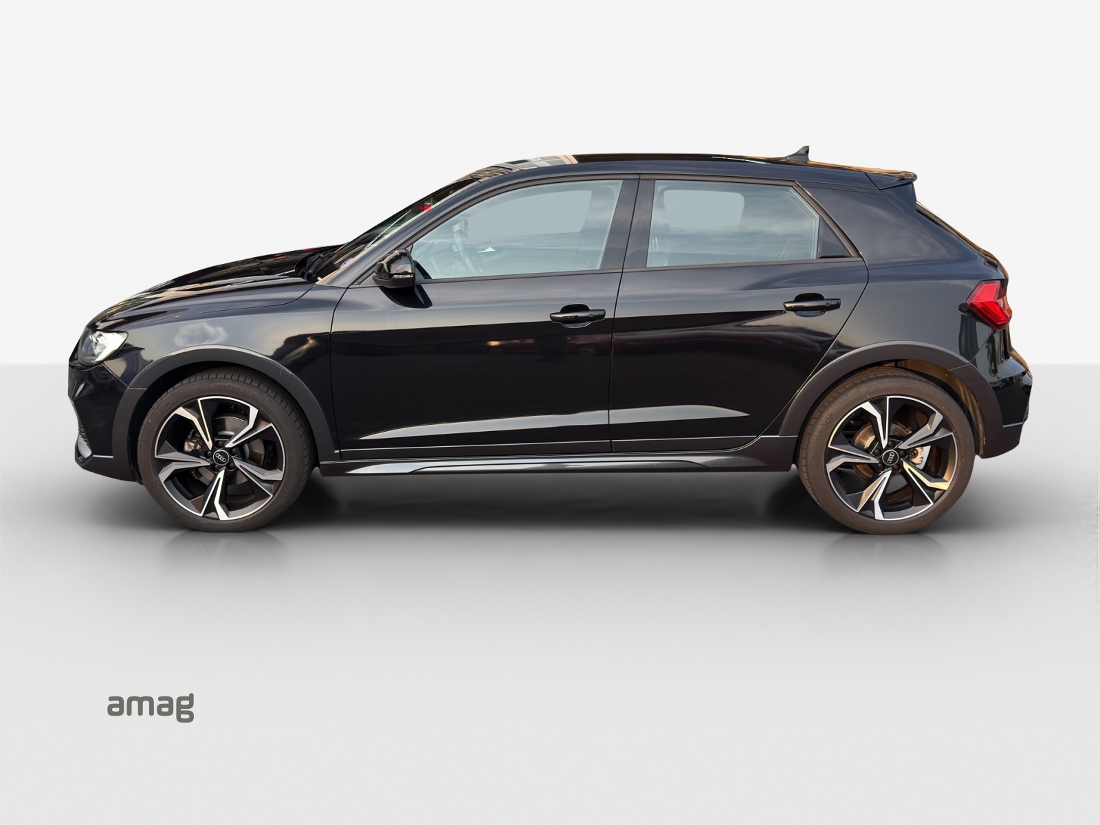 AUDI A1 allstreet 30 TFSI Attraction S-tronic-image-1