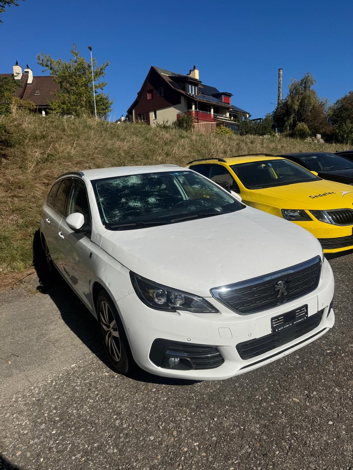 PEUGEOT 308 SW 1.5 BlueHDI Tech Edition EAT8-image-1