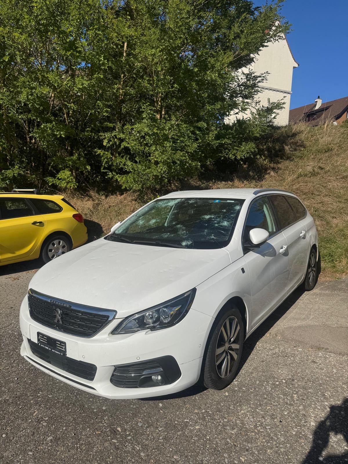 PEUGEOT 308 SW 1.5 BlueHDI Tech Edition EAT8-image-0