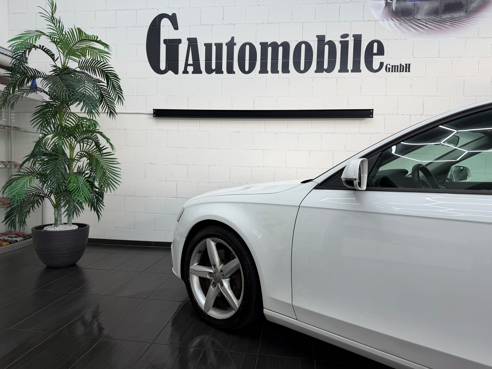 AUDI A4 Avant 2.0 TFSI quattro S-tronic⭐️-image-4