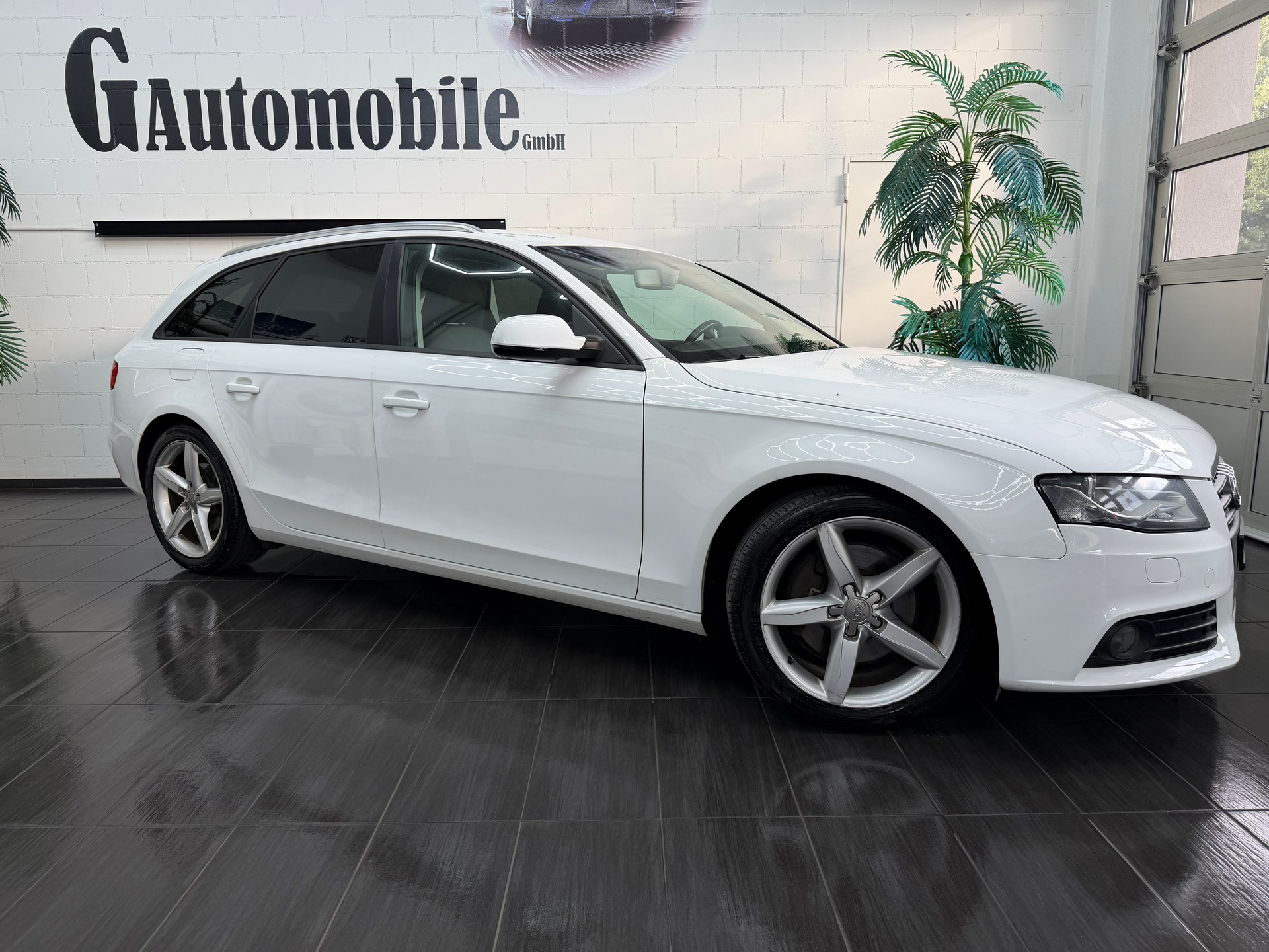 AUDI A4 Avant 2.0 TFSI quattro S-tronic⭐️-image-2