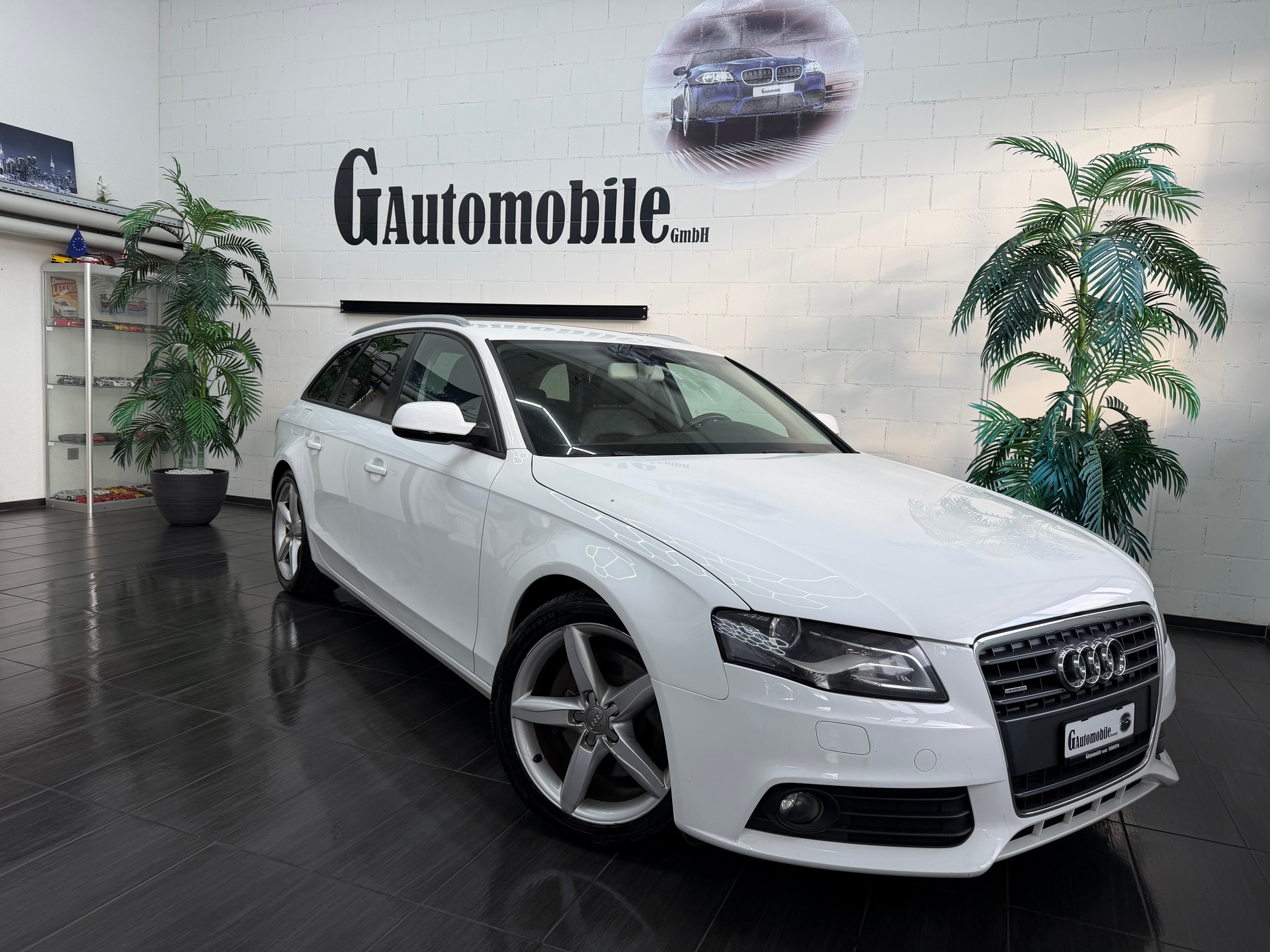 AUDI A4 Avant 2.0 TFSI quattro S-tronic⭐️-image-0