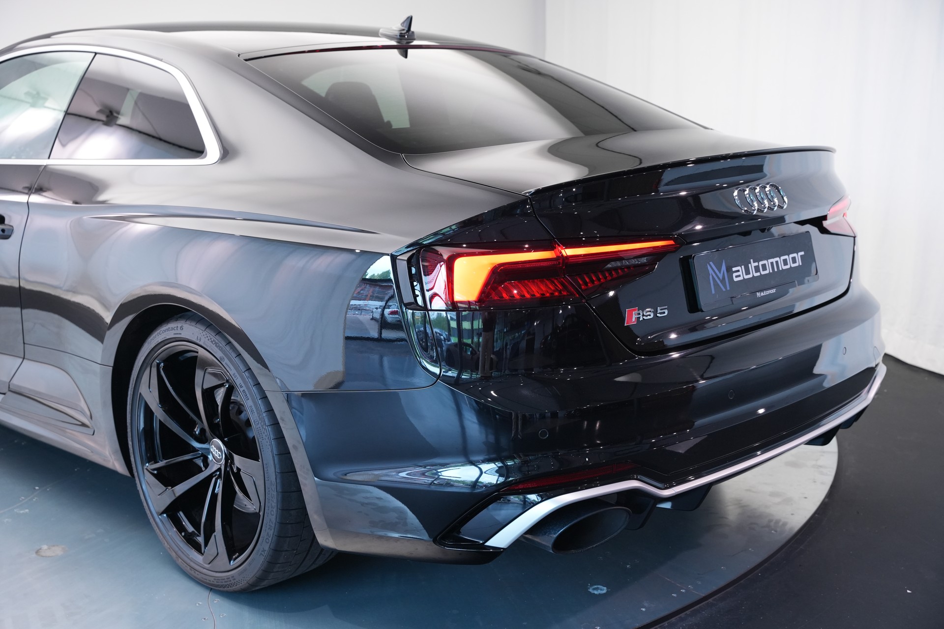 AUDI RS5 Coupé 2.9 TFSI quattro tiptronic *CH-Fahrzeug* *Head-Up* *Assistenzpaket*-image-48