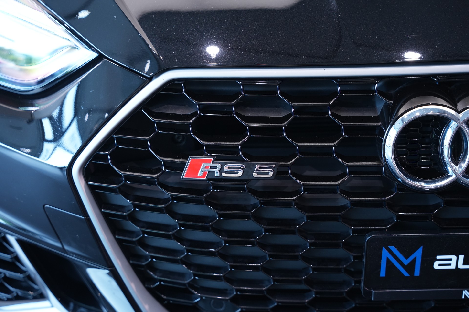 AUDI RS5 Coupé 2.9 TFSI quattro tiptronic *CH-Fahrzeug* *Head-Up* *Assistenzpaket*-image-53