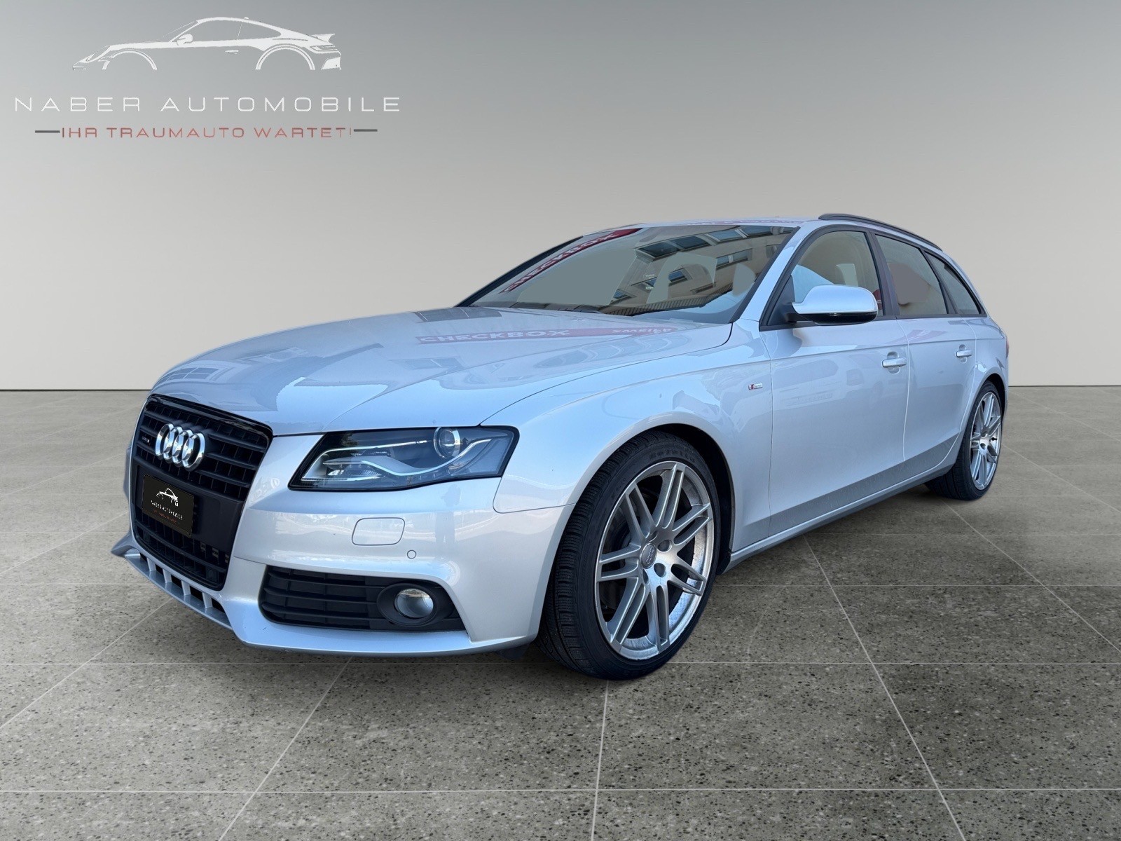 AUDI A4 Avant 2.0 TFSI quattro S-tronic *WENIG KM*1.HAND*FRISCH MFK*8-FACH*-image-0