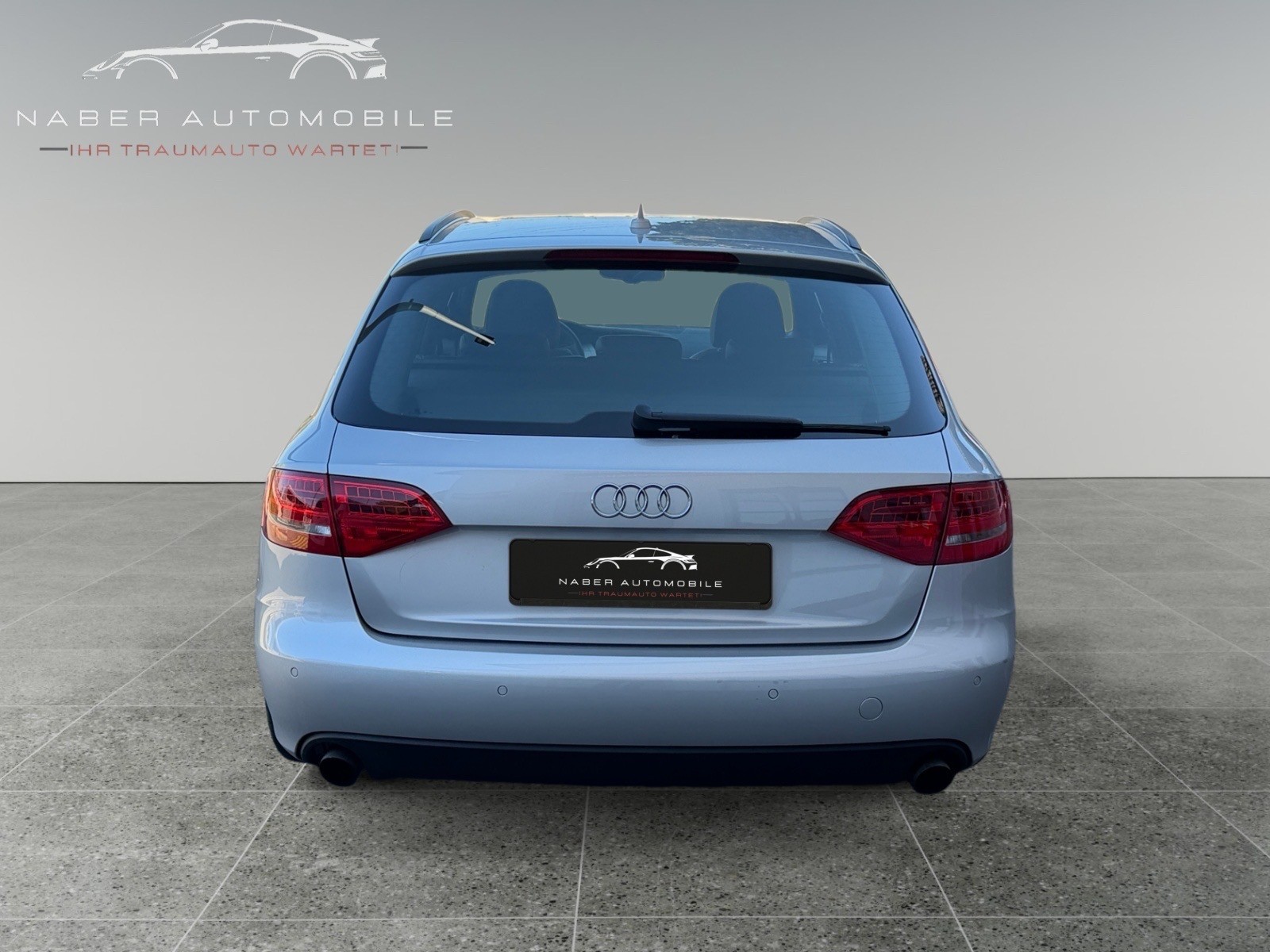 AUDI A4 Avant 2.0 TFSI quattro S-tronic *WENIG KM*1.HAND*FRISCH MFK*8-FACH*-image-3